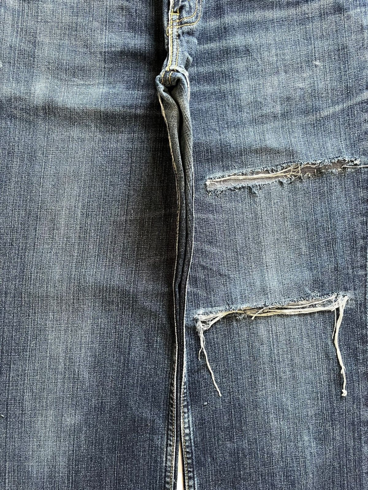 Levi's Vintage 90s Levis 507 Bootcut Blue Wash Distressed Jeans Size US 33 - 5 Thumbnail