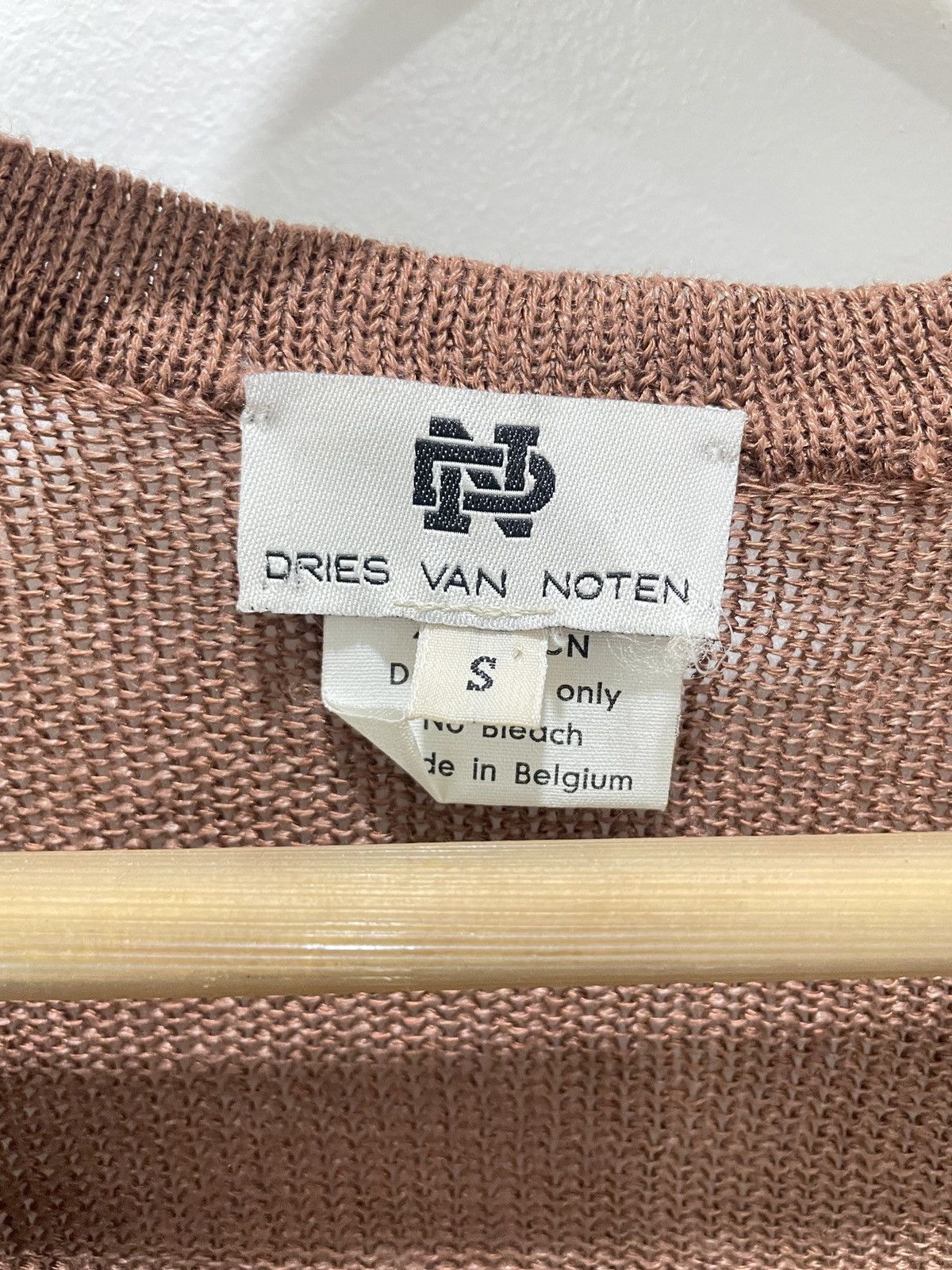 Dries Van Noten DRIES VAN NOTEN V NECK KNIT TOP Size US S / EU 44-46 / 1 - 6 Thumbnail