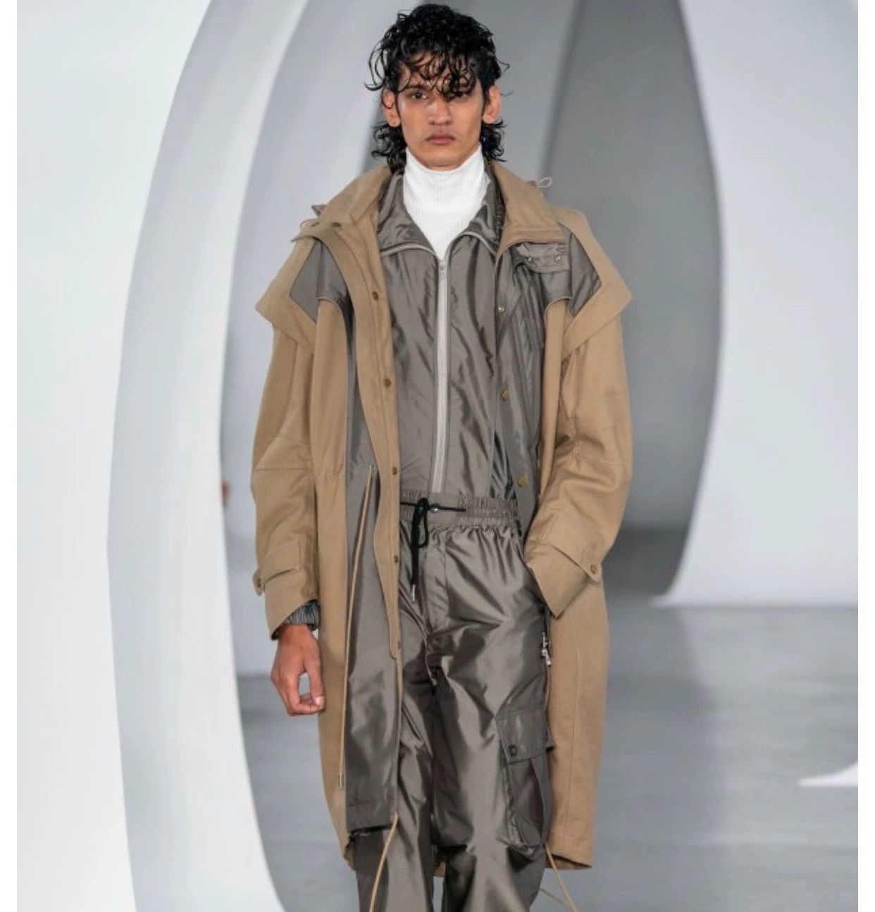 Other Feng Chen Wang colorblocked oversized overcoat 19AW XS Size US XS / EU 42 / 0 - 2 Thumbnail