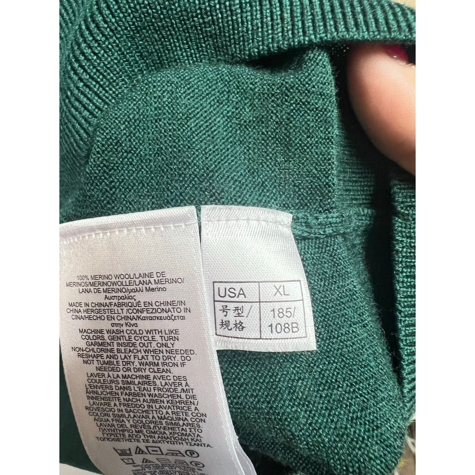 Brooks Brothers Brooks Brothers Sweater Vest Merino Wool Brookstech V-Neck Size US XL / EU 56 / 4 - 5 Thumbnail