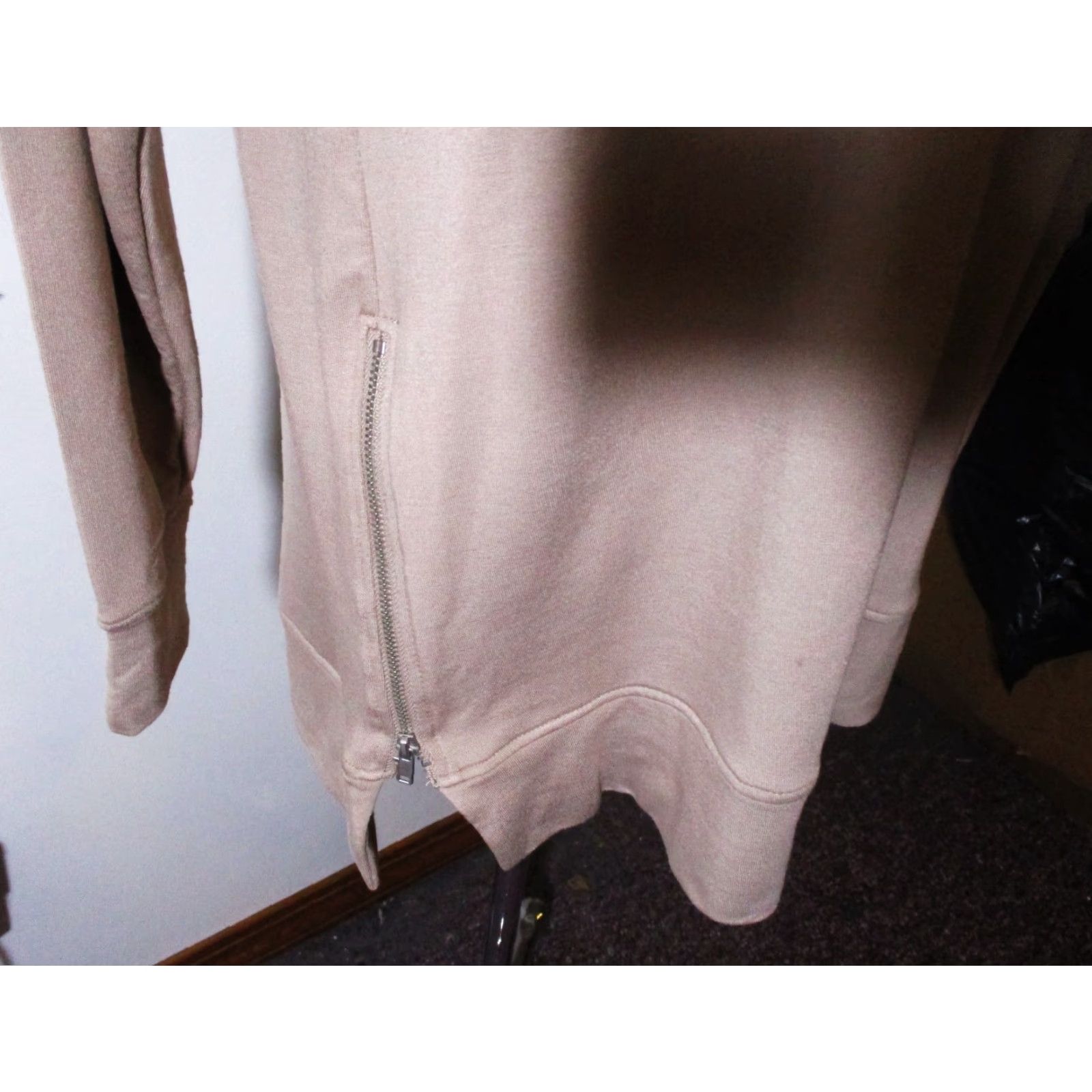 Vintage RW & CO. Taupe Heavy Stretch Long Sleeve Top Women's S/P NWOT Size S / US 4 / IT 40 - 4 Thumbnail