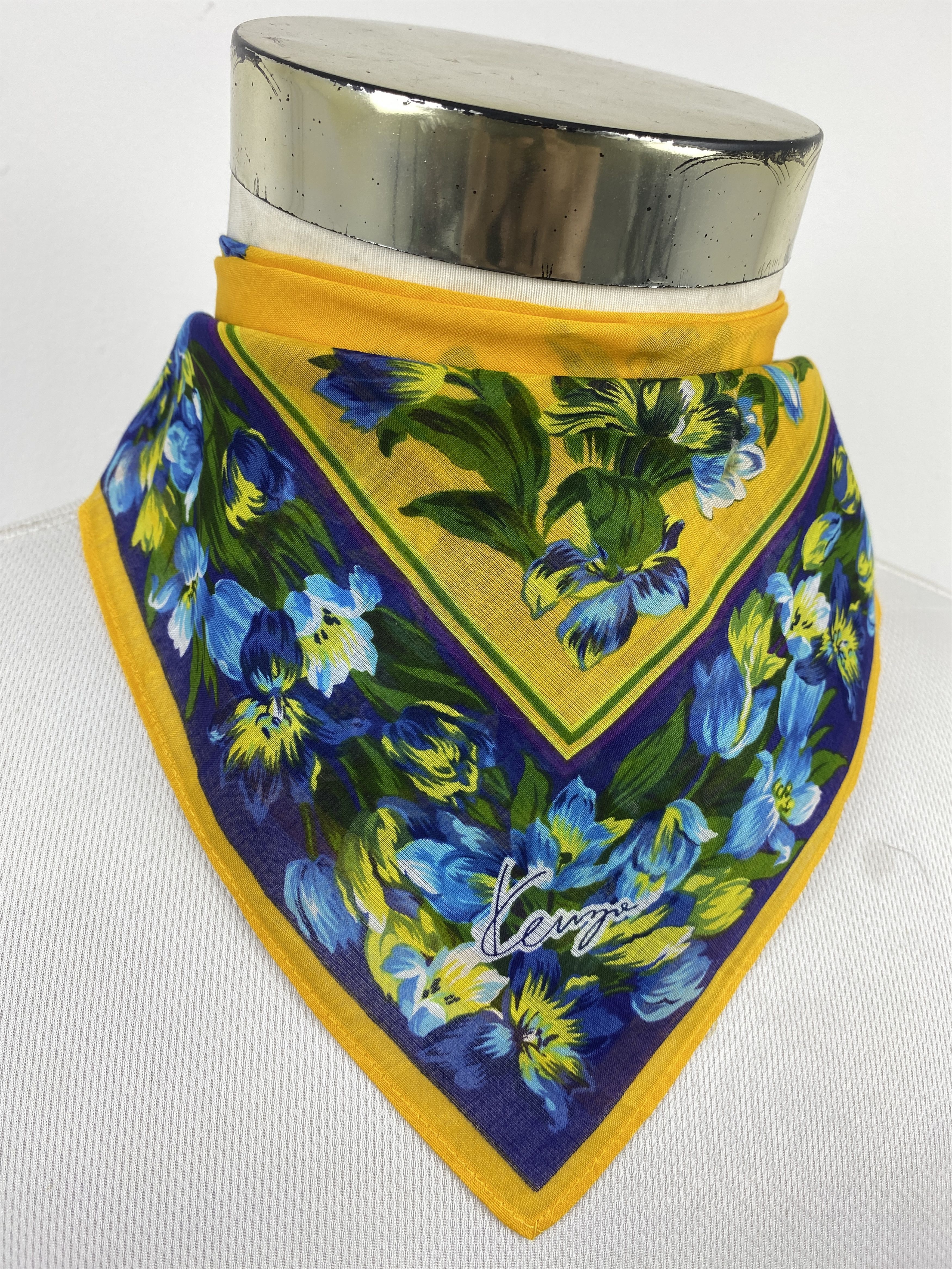 Kenzo Vintage Kenzo Handkerchief / Neckerchief / Bandana HKC1124 Size ONE SIZE - 3 Thumbnail
