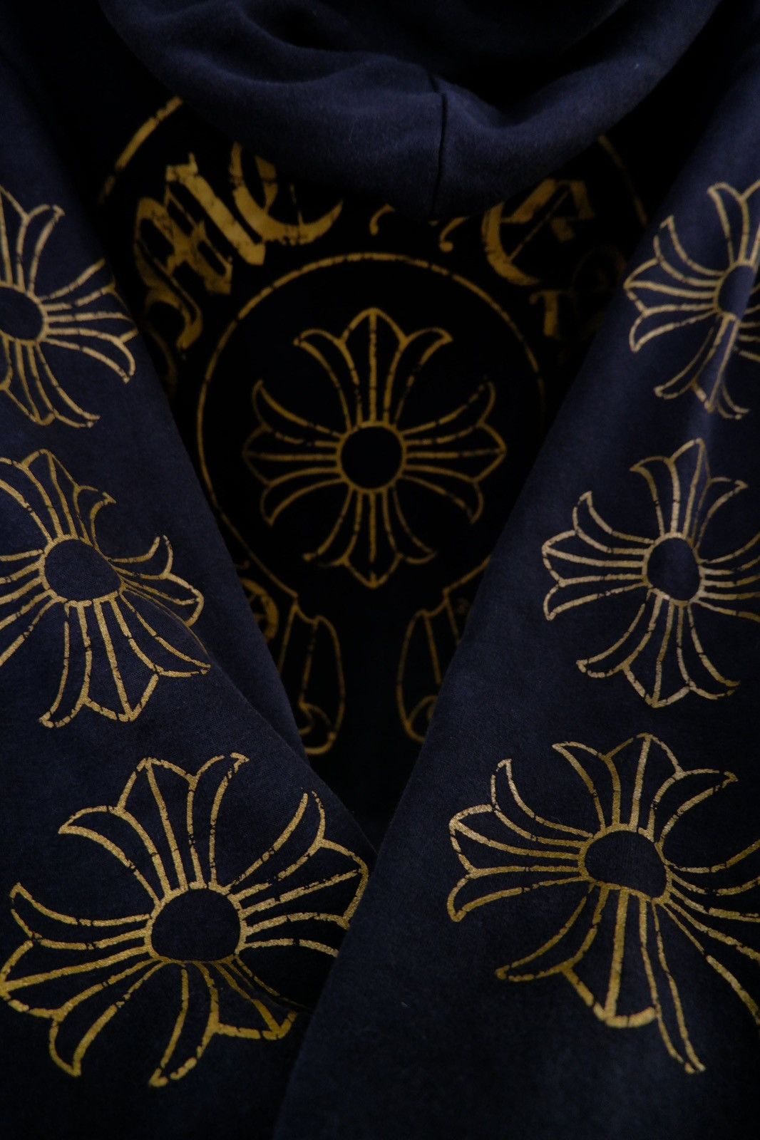 Chrome Hearts Vintage Chrome Hearts Gold Horseshoe Hoodie Zip Size US S / EU 44-46 / 1 - 3 Thumbnail