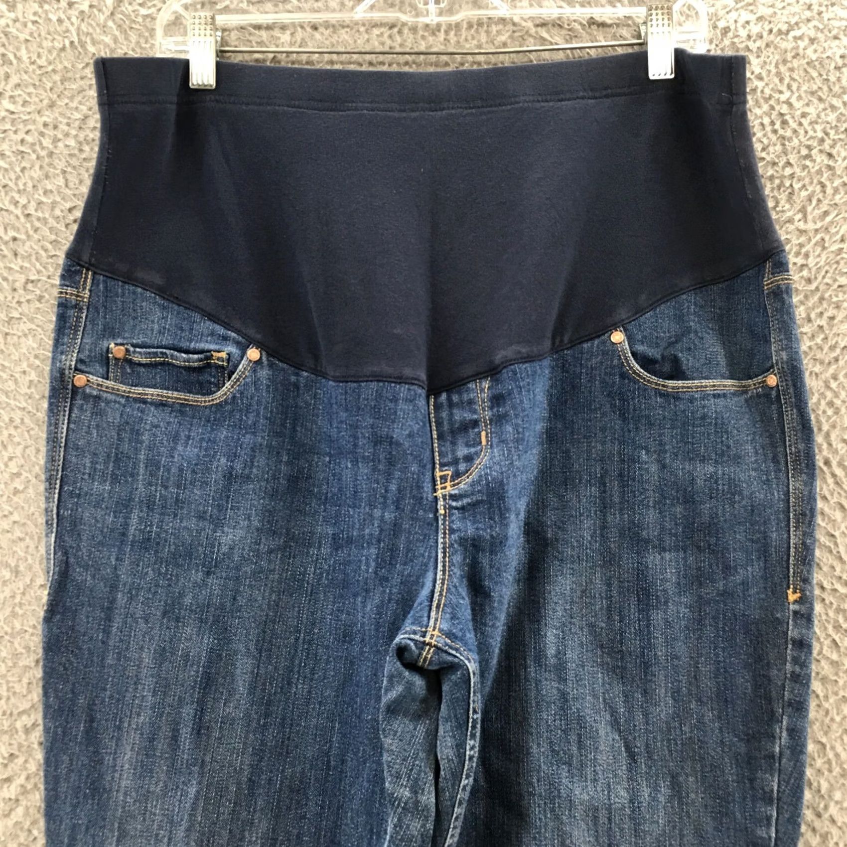 Old Navy Old Navy Maternity Jeans Flared Womens 12R Blue Denim Low Rise 36x31 Regular Inseam 31 Denim Flats Pockets Women Jeans Size 34" / US 12 / IT 48 - 2 Thumbnail