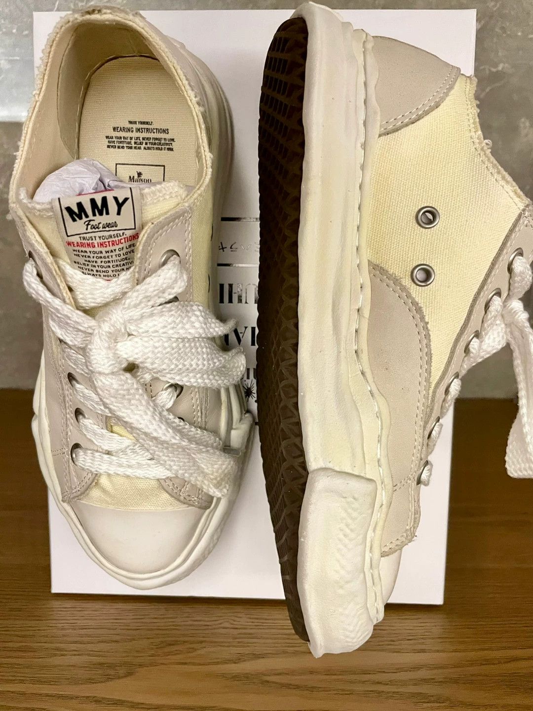Maison MIHARA YASUHIRO MIHARA YASUHIRO Melted Beige Canvas Leather Panel 41 Sneaker Size US 8 / EU 41 - 8 Thumbnail