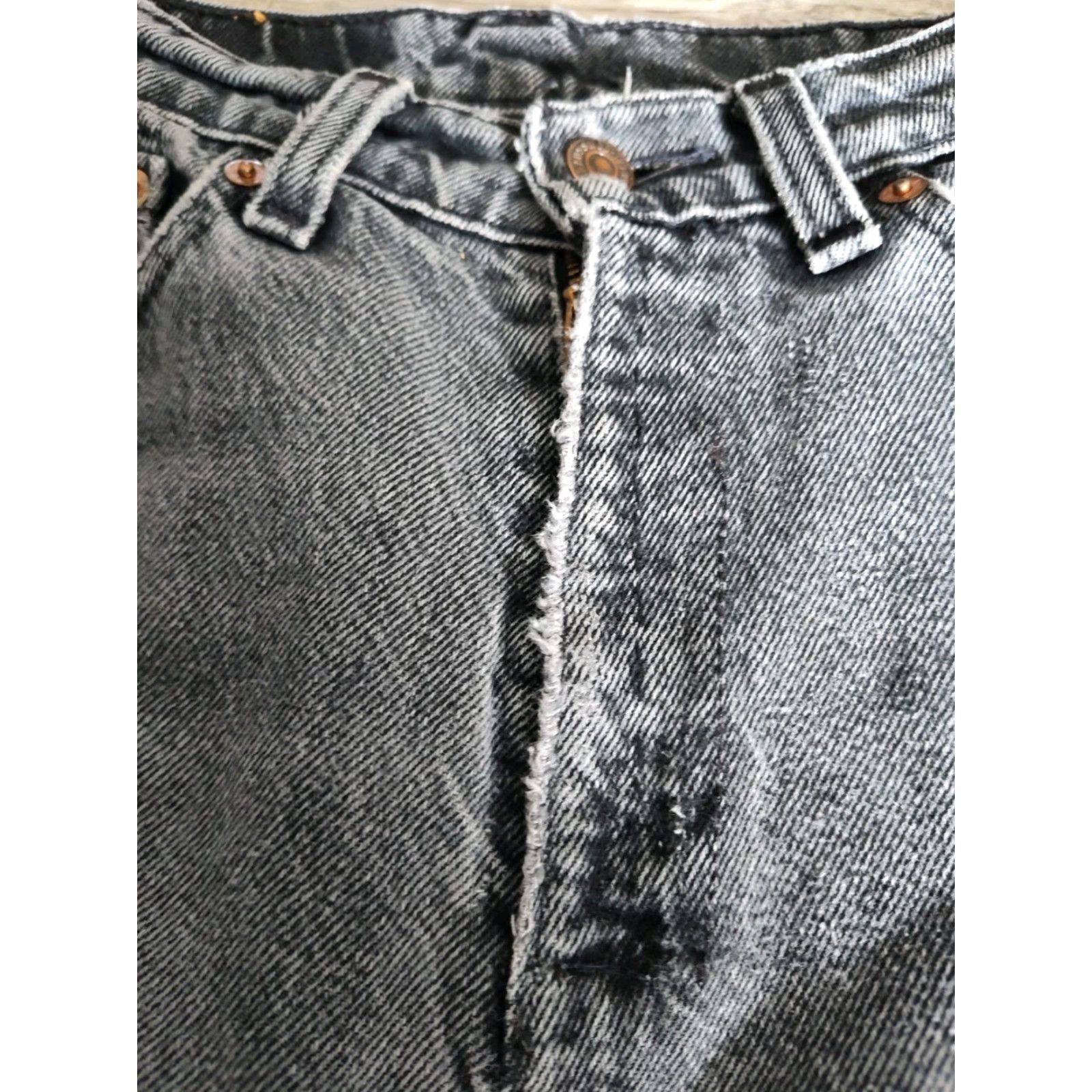 Levi's VINTAGE Levi's 512 Jeans Women Black 90s Slim Fit Tapered Distressed 5-Pocket USA Made Denim Size 26" / US 2 / IT 38 - 5 Thumbnail