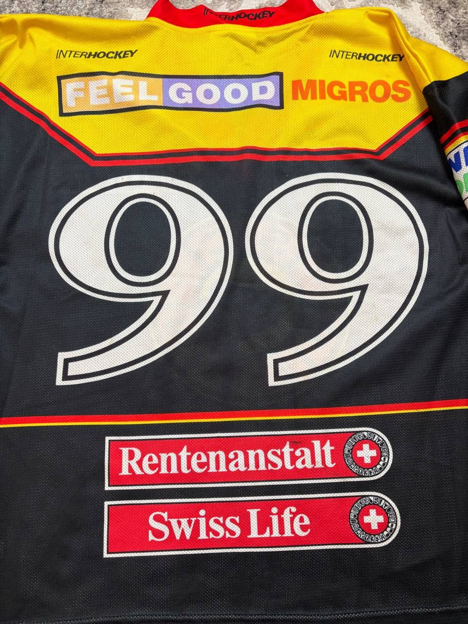 Vintage Vintage SC Bern Swiss Ice Hockey Jersey #99 - Made in Italy Size US L / EU 52-54 / 3 - 3 Thumbnail