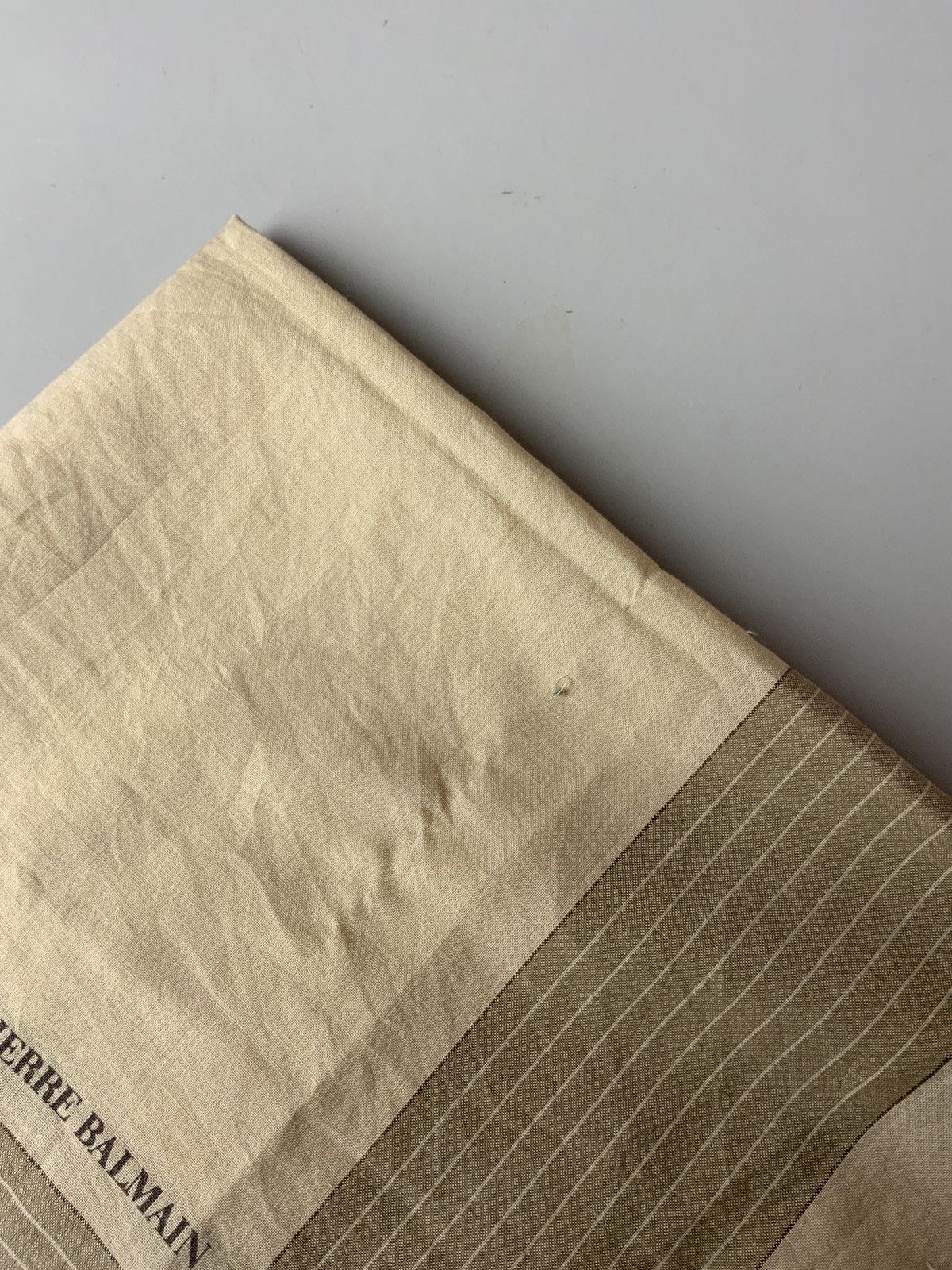 Pierre Balmain Pierre Balmain Bandana Handkerchief Size ONE SIZE - 4 Thumbnail