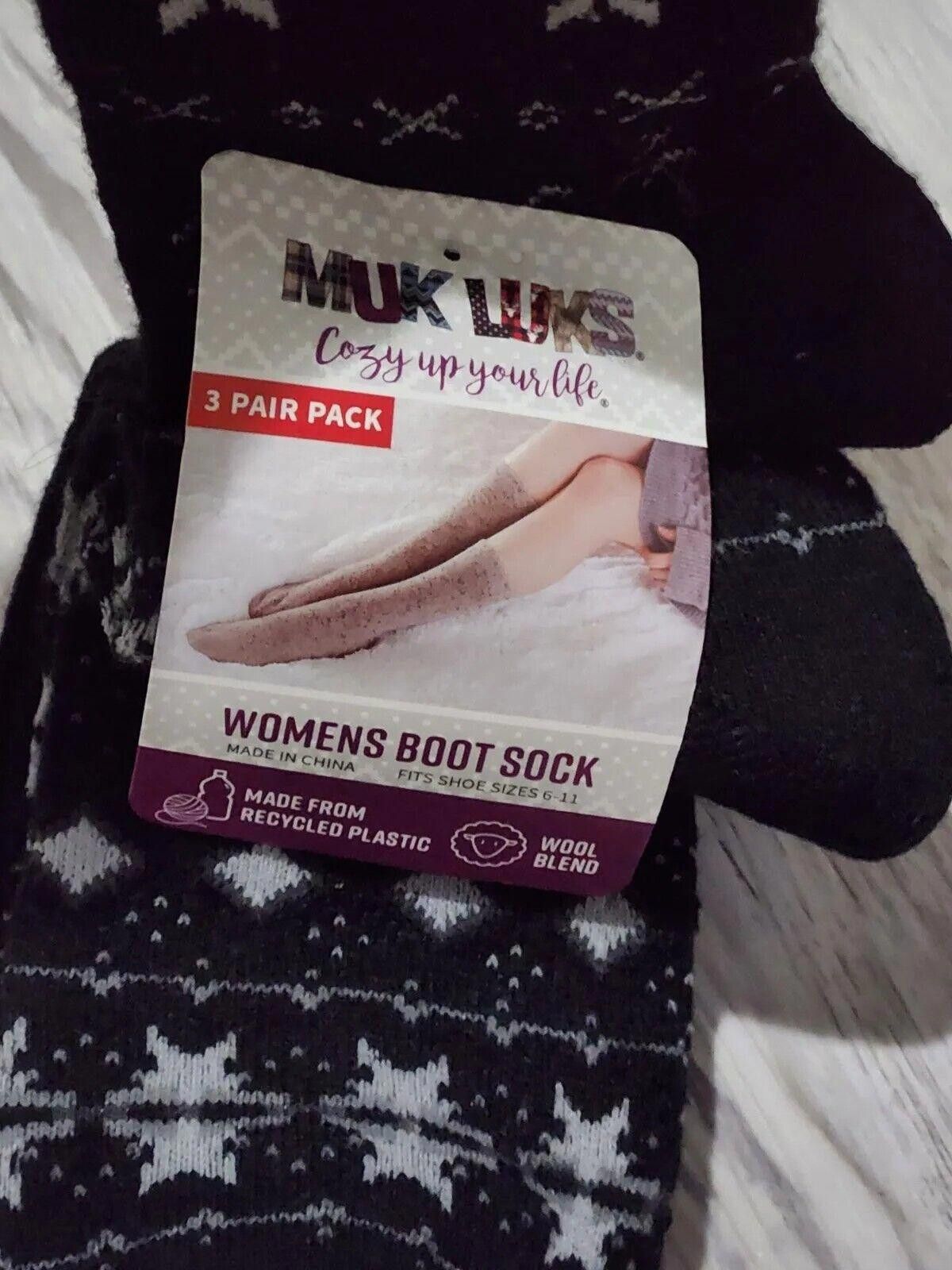 Designer Muk Luks Boot Socks Womens 3 Pairs New Winter Snowflake Size ONE SIZE - 2 Thumbnail