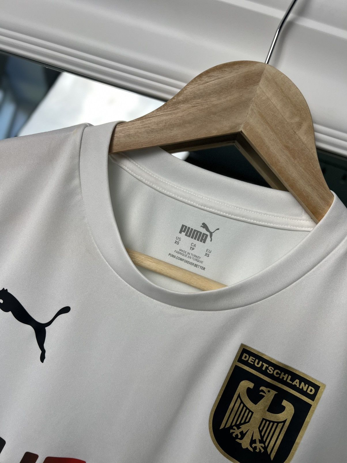 Puma PUMA Germany Football Shirt – CHECK24 Sponsor – Size S Y2K Size US S / EU 44-46 / 1 - 10 Thumbnail