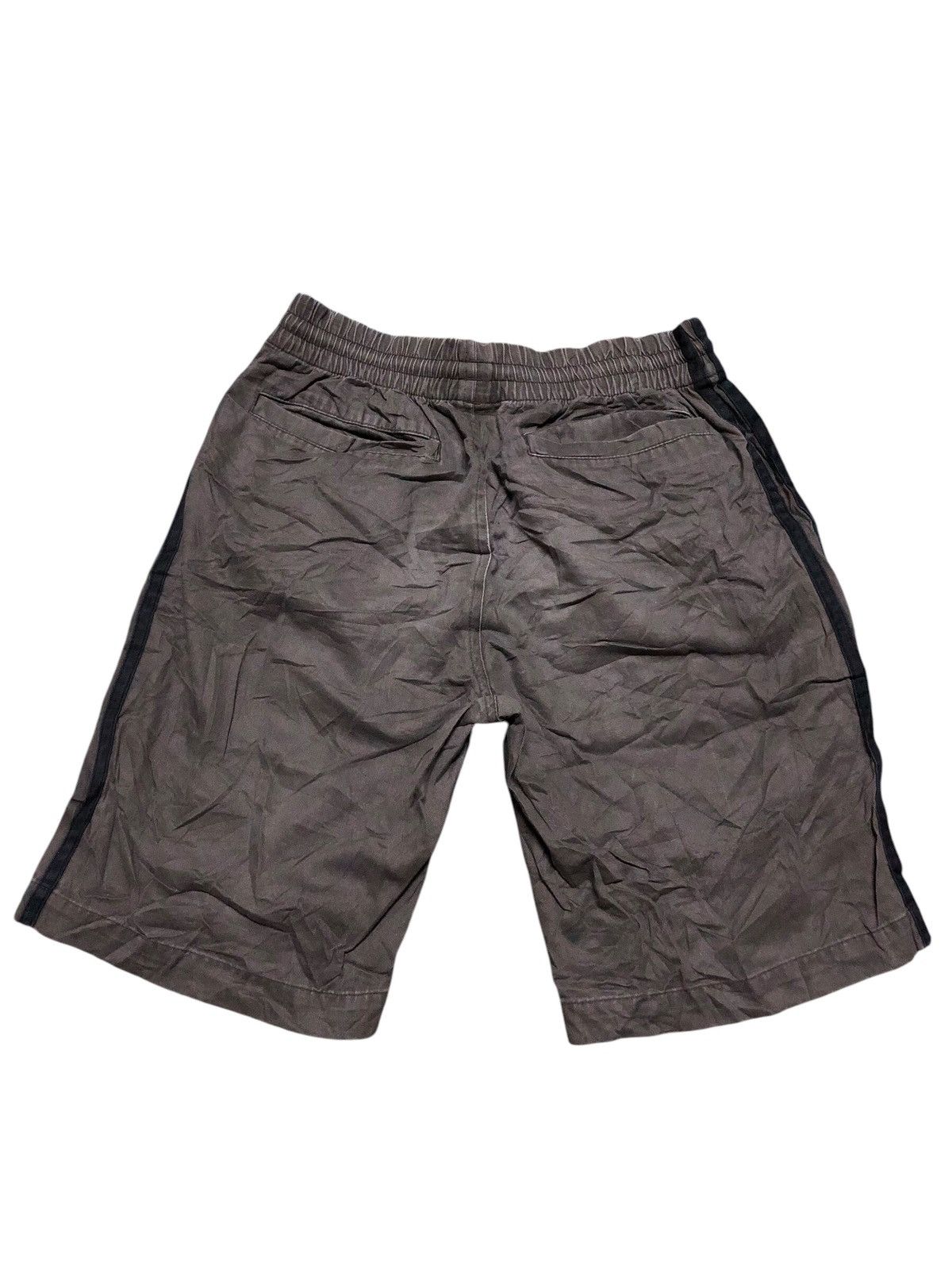 Adidas Adidas short pants Size US 27 - 2 Thumbnail