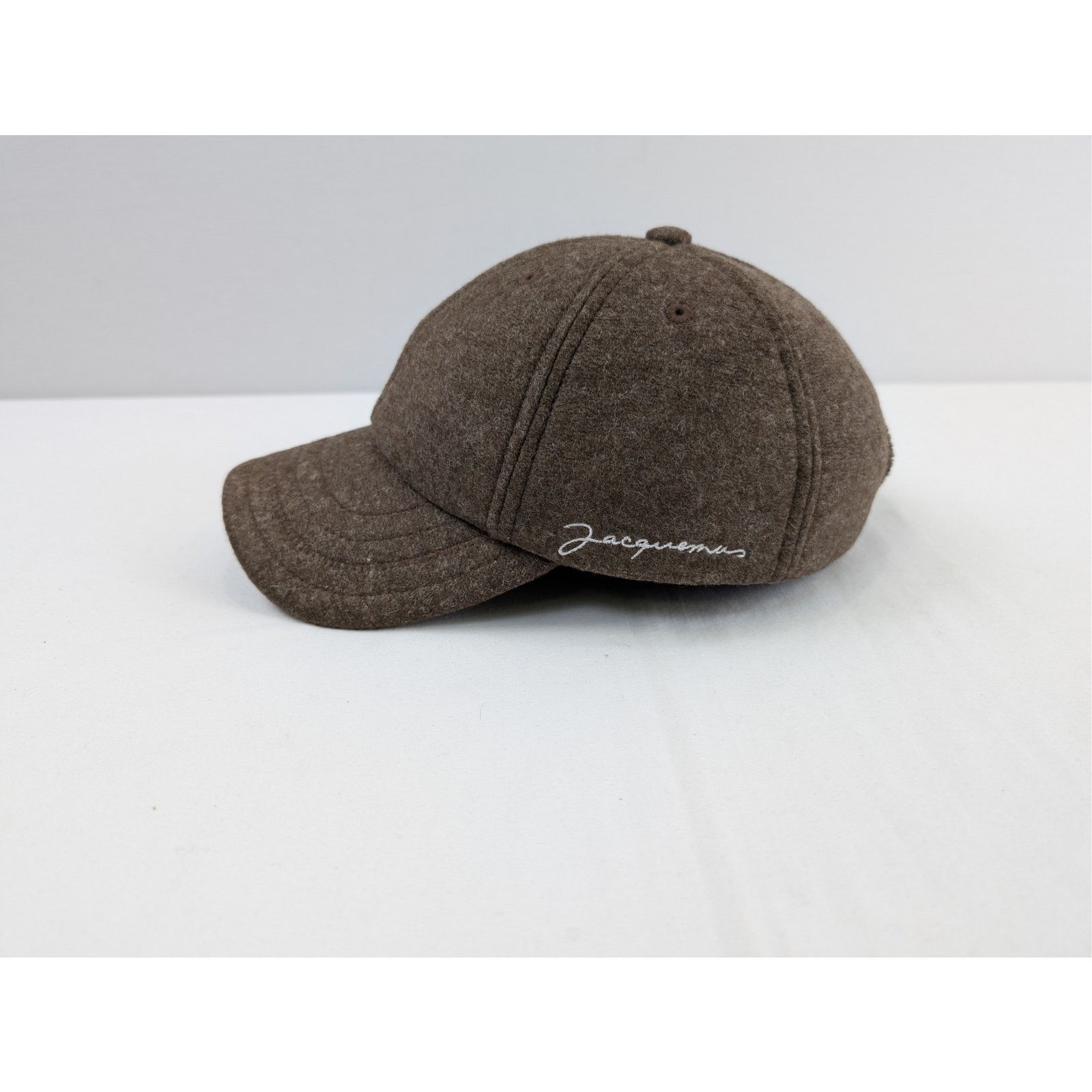 Jacquemus o1rshd1 Size: 56 / LA Casquette Cap / Hat in Dark Brown Size ONE SIZE - 3 Thumbnail