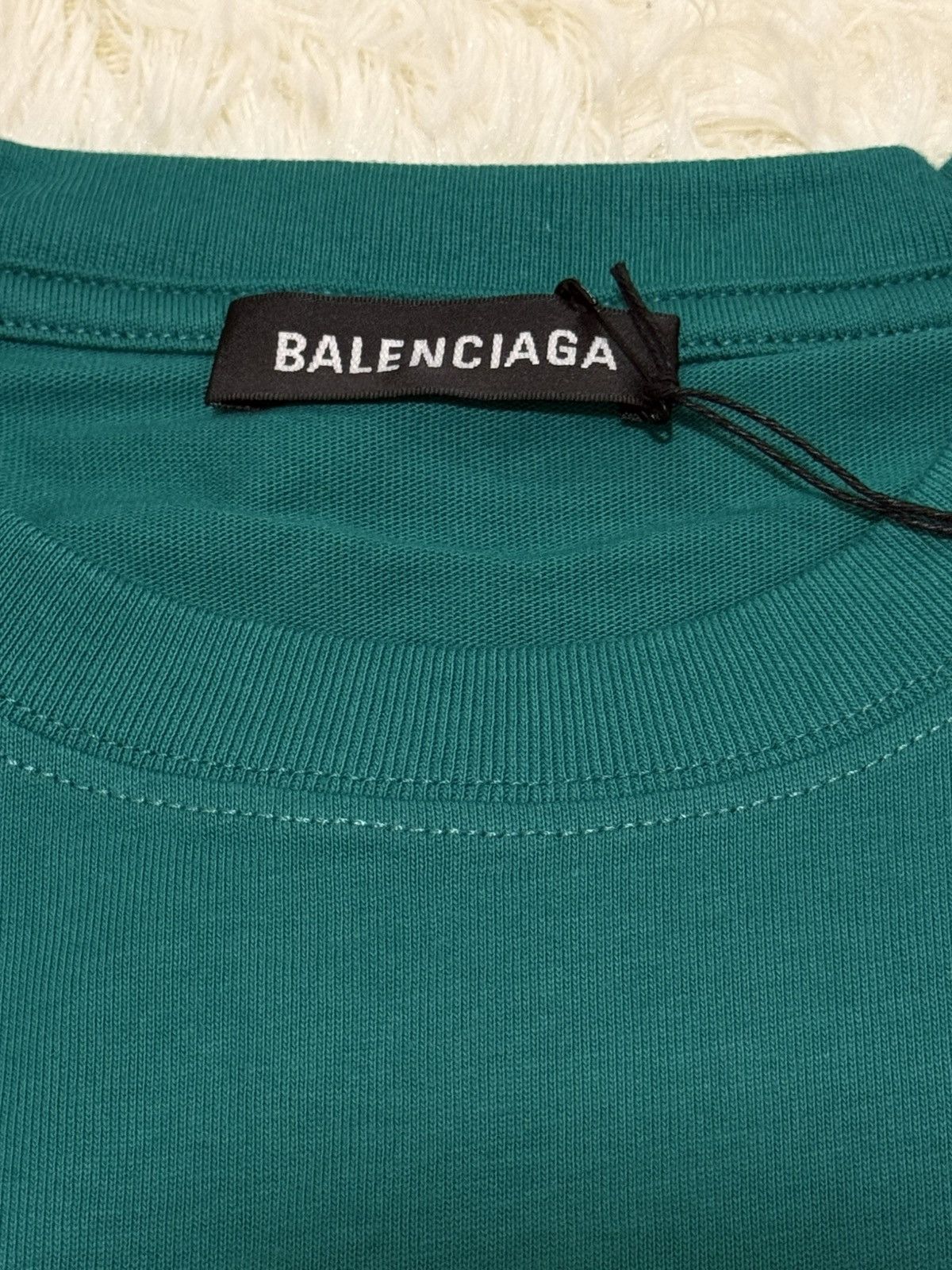 Balenciaga Balenciaga deep green t shirt Size US S / EU 44-46 / 1 - 4 Thumbnail