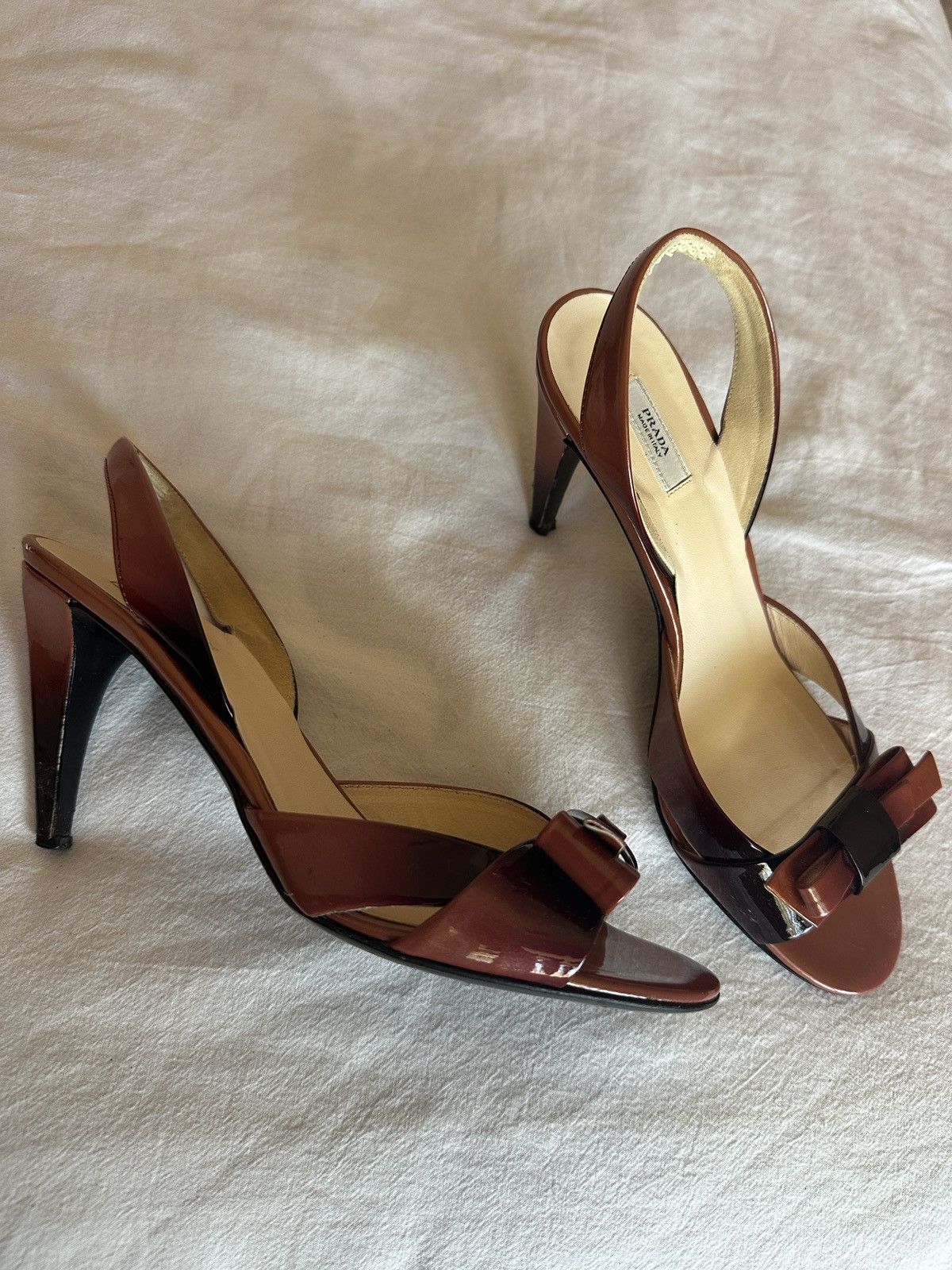 Prada Prada two tone patent leather bow sling sandals Size US 7 / IT 37 - 4 Thumbnail