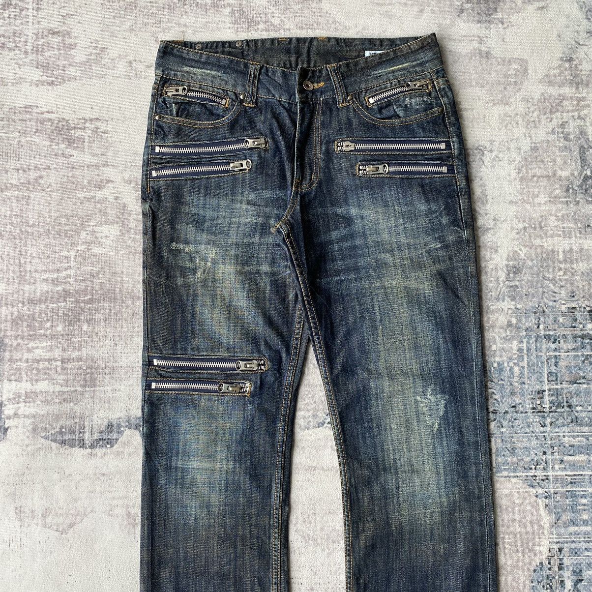 If Six Was Nine × Le Grande Bleu (L.G.B.) × semanticdesign Semantic Design Punk Zipper Denim Jeans Size US 33 - 2 Thumbnail