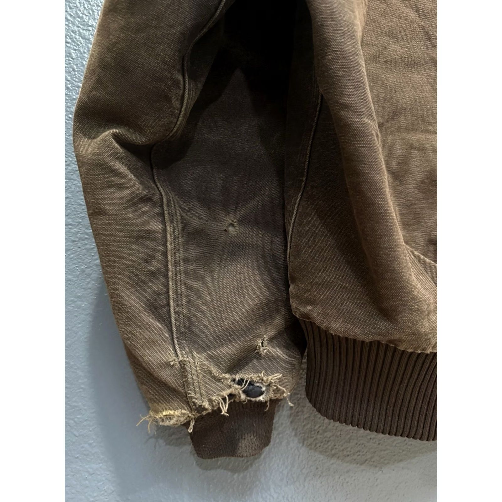 Carhartt VINTAGE Carhartt Brown Zip Jacket Size Large Mens Size US L / EU 52-54 / 3 - 5 Thumbnail