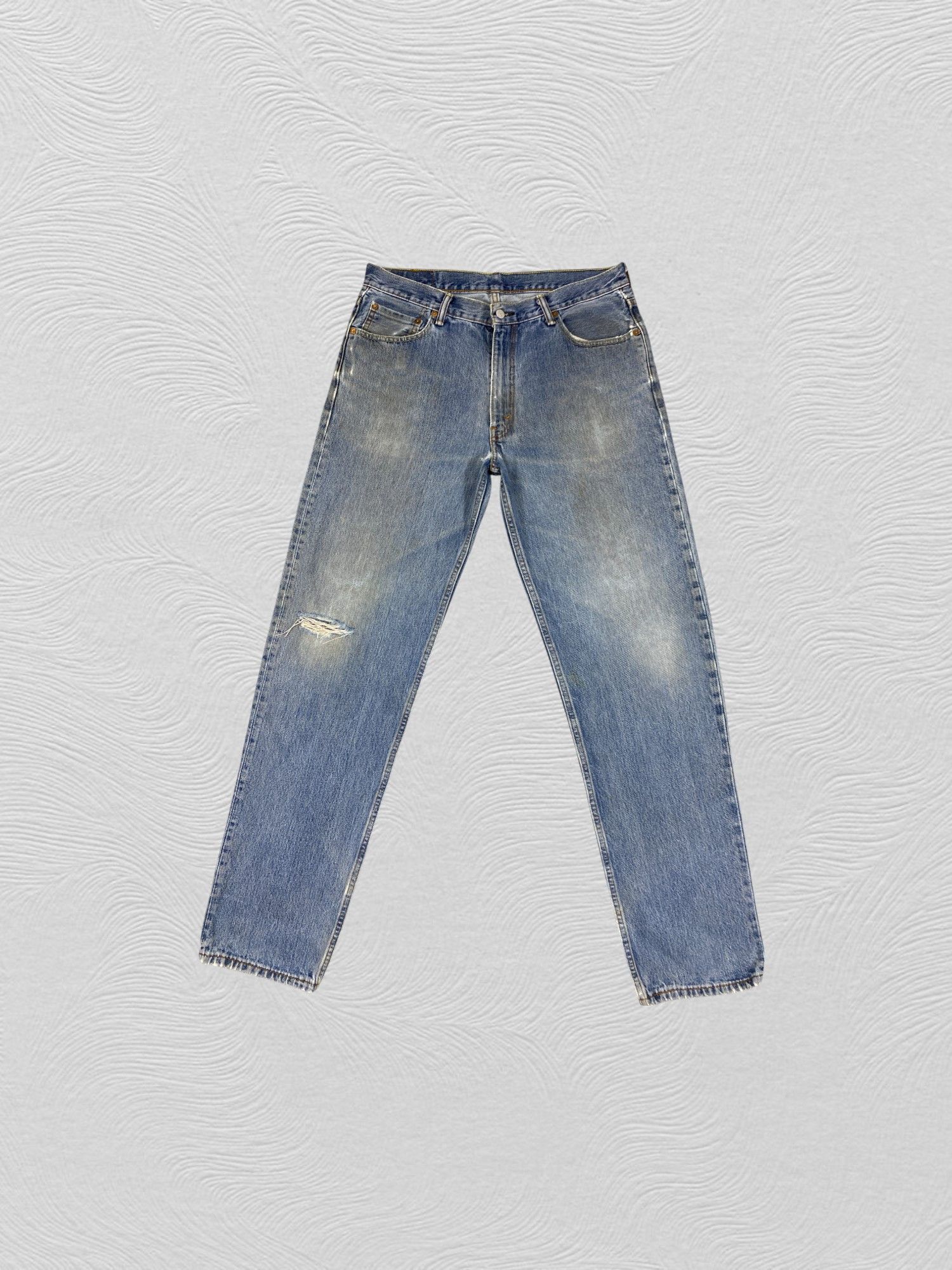 Levi's Blue Vintage Levi's 550 Jeans 36x35 Denim -JN1892 Size US 36 / EU 52 - 1 Thumbnail