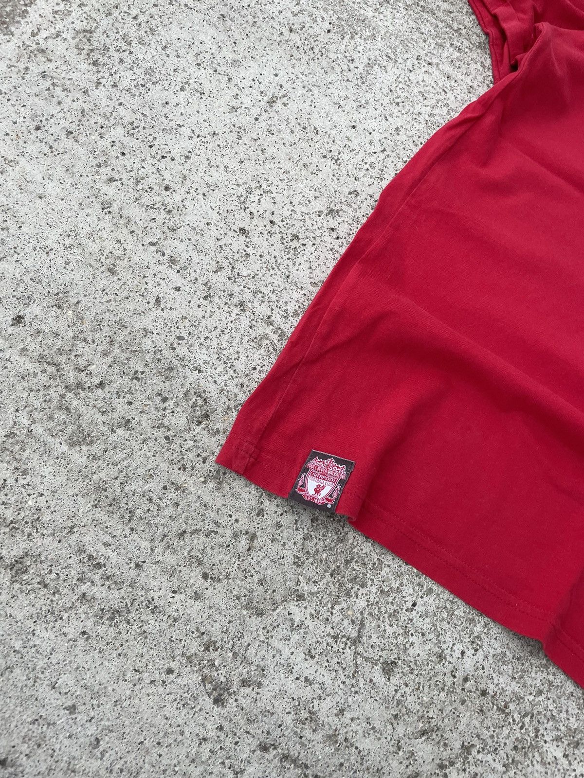 Other Liverpool tshirt Size US M / EU 48-50 / 2 - 6 Thumbnail
