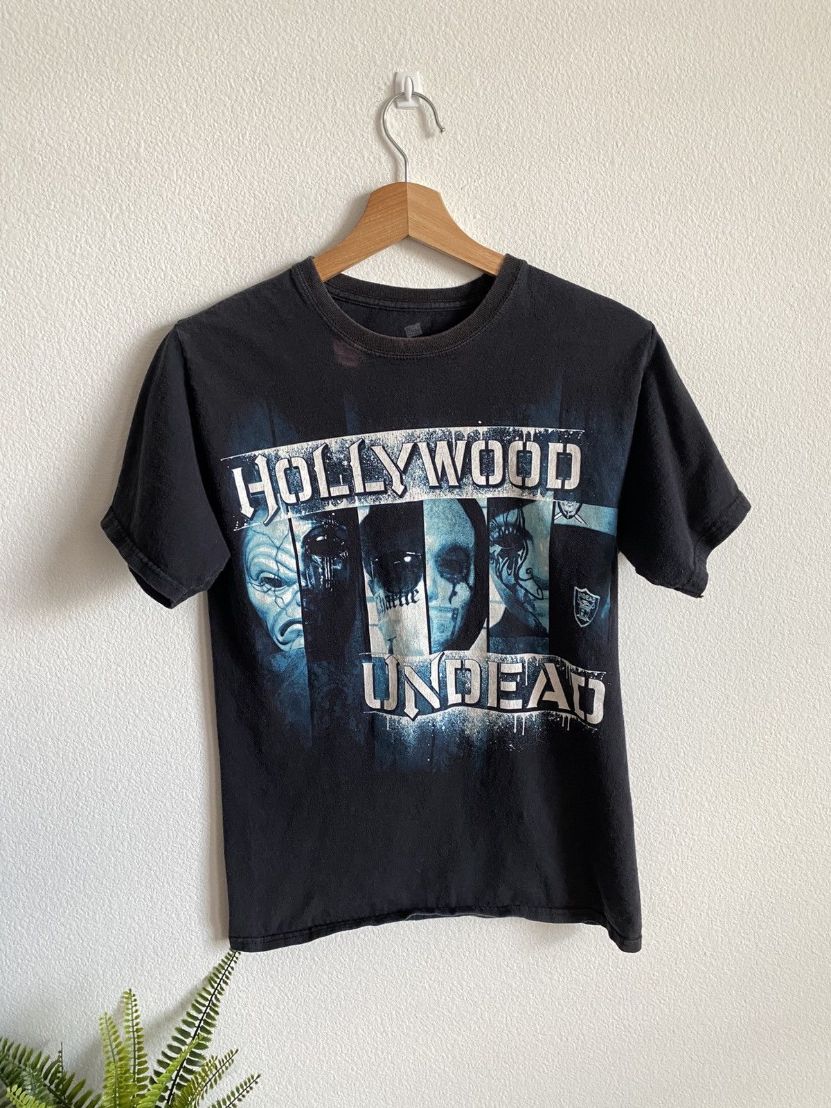 Band Tees Y2K Hollywood Undead Band Tee Size US S / EU 44-46 / 1 - 1 Thumbnail