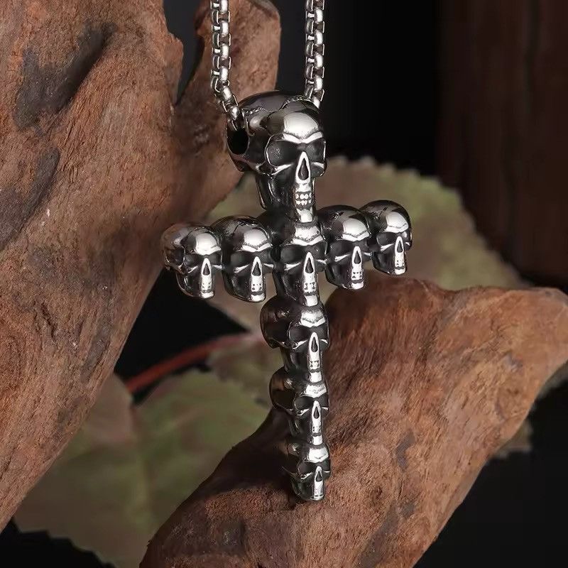 Jewelry Gothic Full Skull Cross Pendant Necklace Size ONE SIZE - 2 Thumbnail