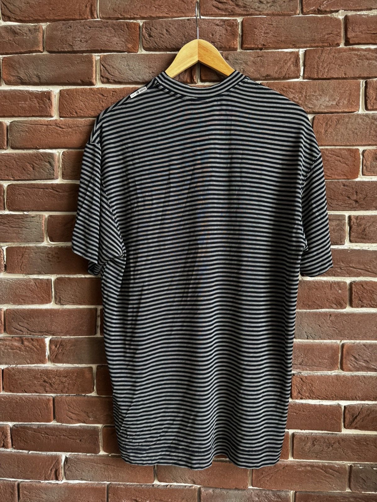 Gianfranco Ferre Vintage 90s Gianfranco Ferré Stripped Tshirt Designer Hype L Size US L / EU 52-54 / 3 - 2 Thumbnail