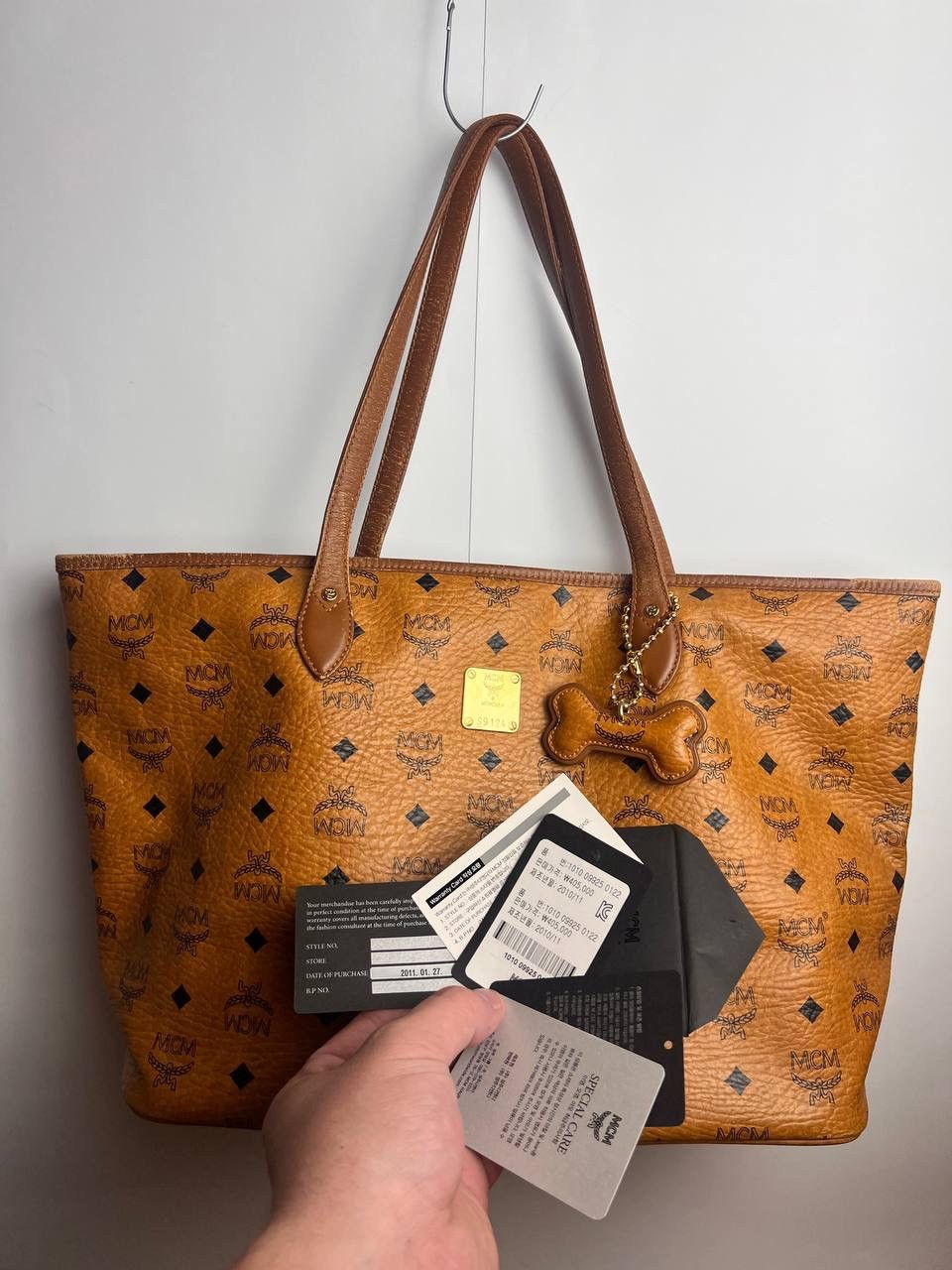 Vintage 2010/2011 MCM Dog Bone Tote Shopper Cognac Tote