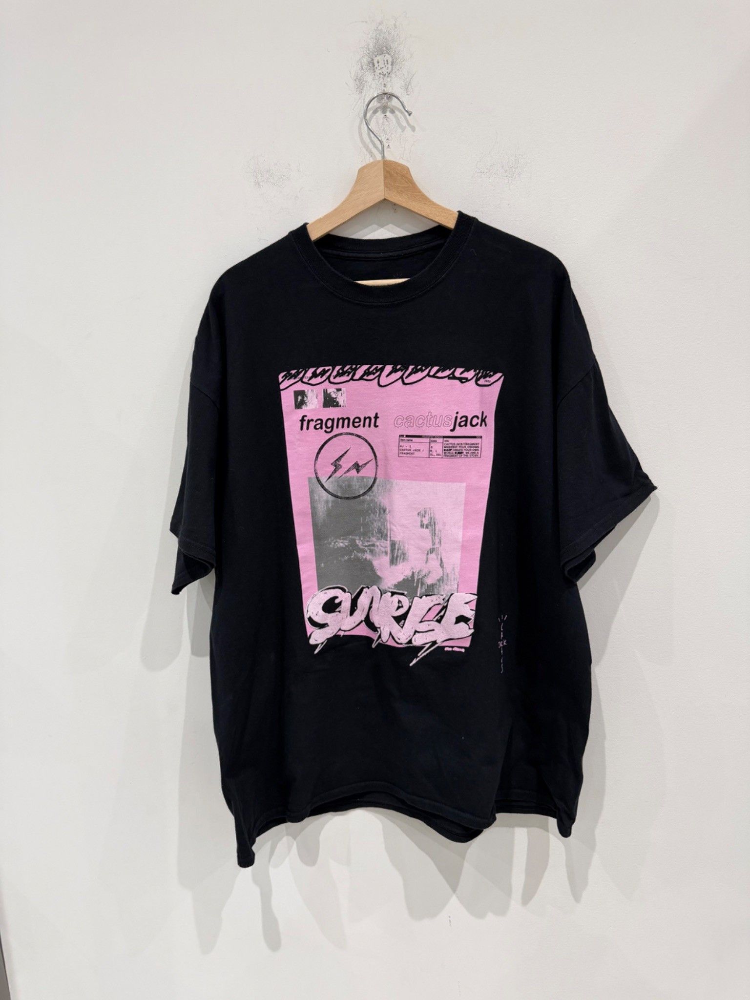 Travis Scott Cactus Jack by Travis Scott For Fragment Pink Sunrise Tee Bl Size US XL / EU 56 / 4 - 1 Thumbnail