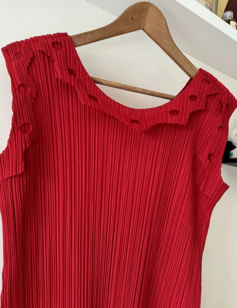 Issey Miyake Issey Miyake size:3 Red dress Size XS / US 0-2 / IT 36-38 - 9 Thumbnail