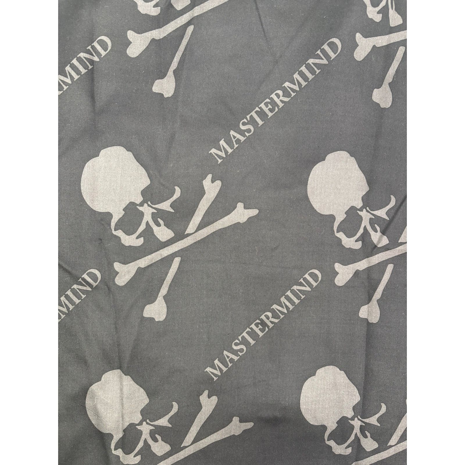 Mastermind Japan Mastermind World Silk Button Down S/S Shirt Size Large Size US L / EU 52-54 / 3 - 7 Thumbnail