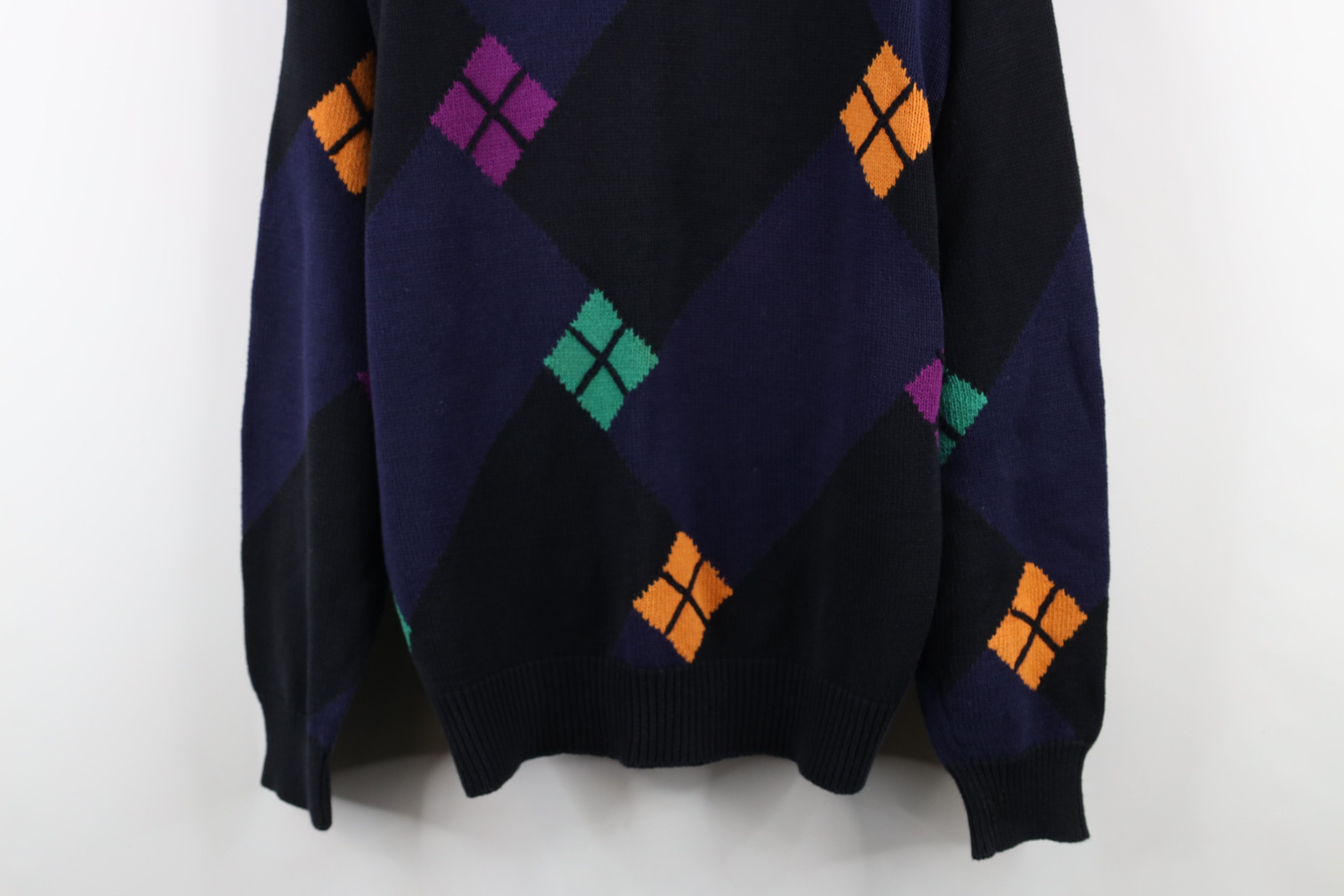 Vintage Vintage 90s Streetwear Argyle Diamond Knit Crewneck Sweater Size US L / EU 52-54 / 3 - 3 Thumbnail