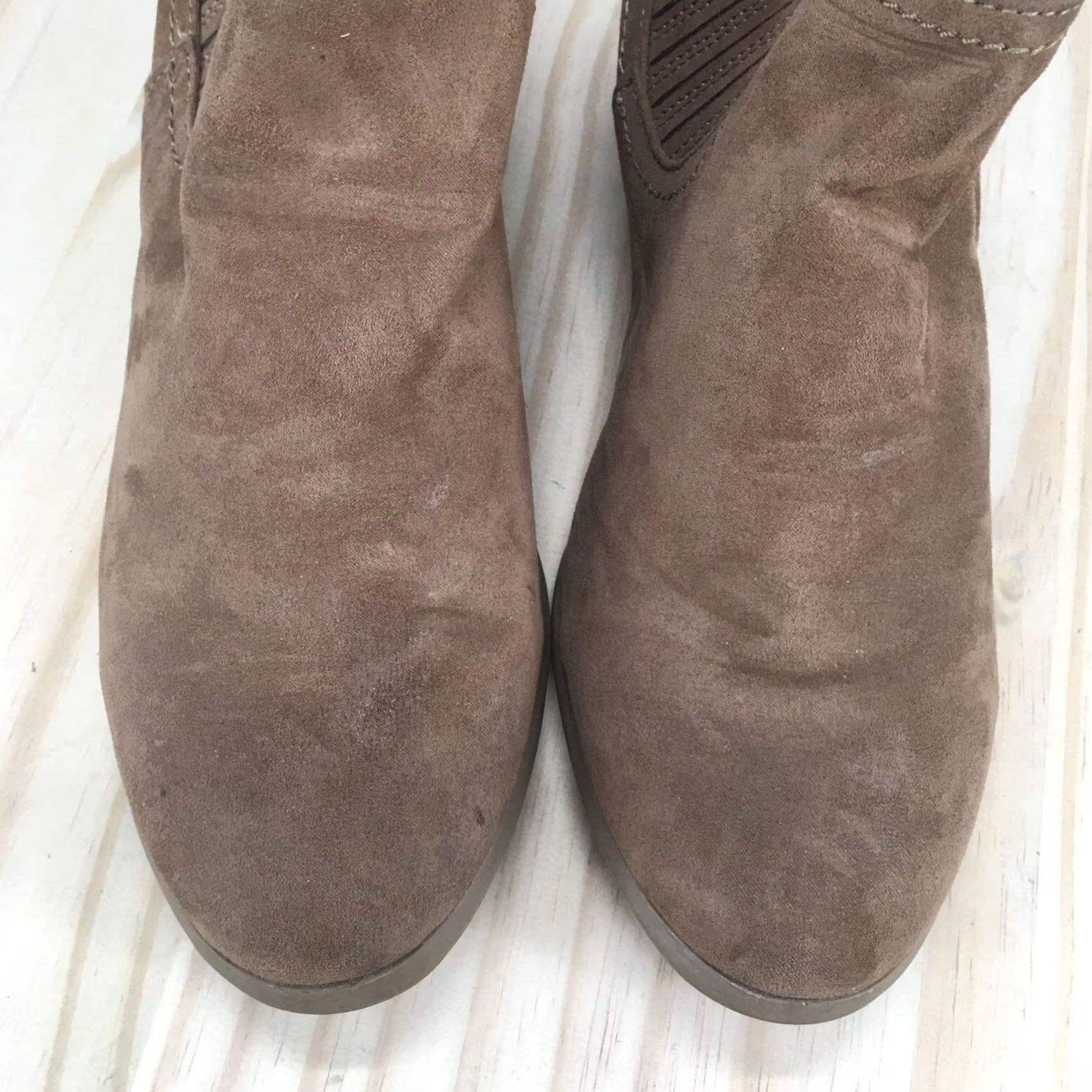 Vintage American Eagle Boots Womens 7 Casual Slip On Ankle Bootie Brown Fabric Heels Size US 7 / IT 37 - 4 Thumbnail