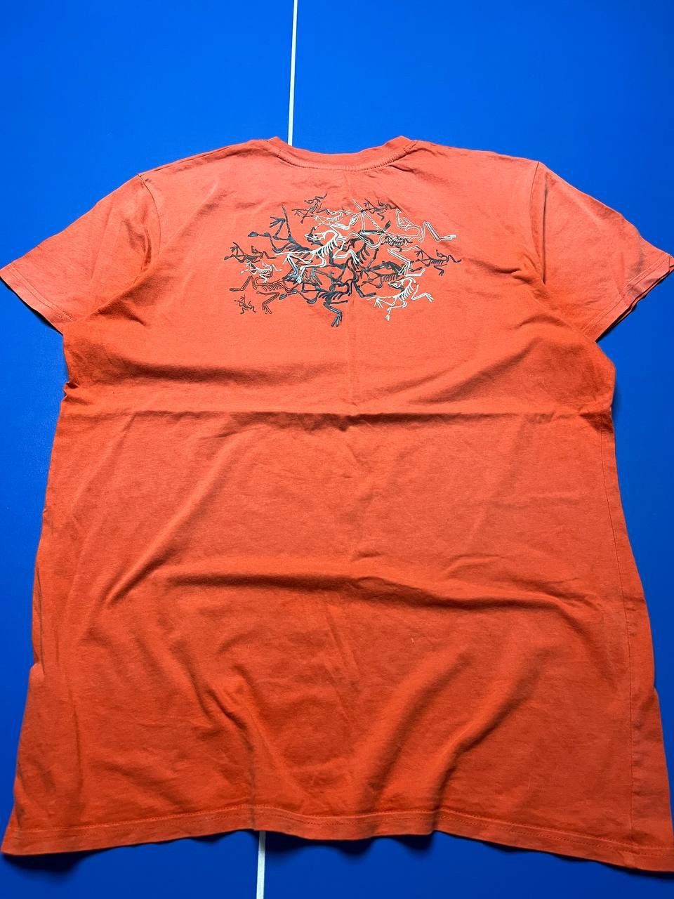 Arc'teryx Arc’teryx T-Shirt Big Back Logo Size L Size US L / EU 52-54 / 3 - 16 Thumbnail
