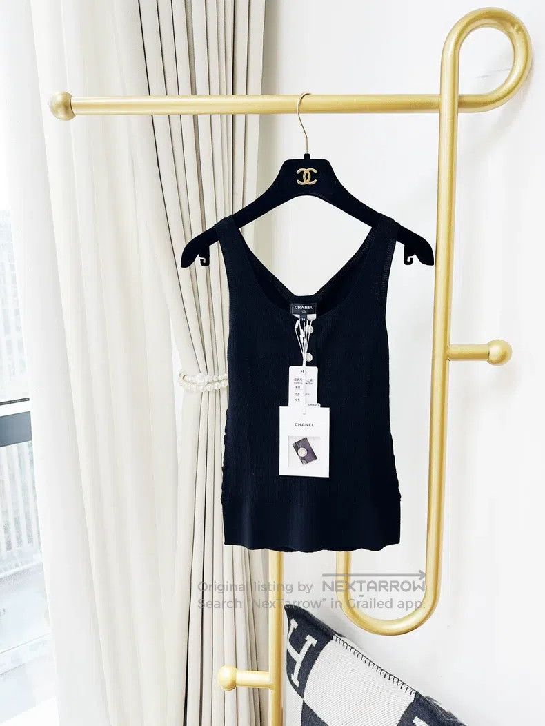 Chanel Chanel 22A black diamond buckle knitted suspender Size XS / US 0-2 / IT 36-38 - 1 Thumbnail