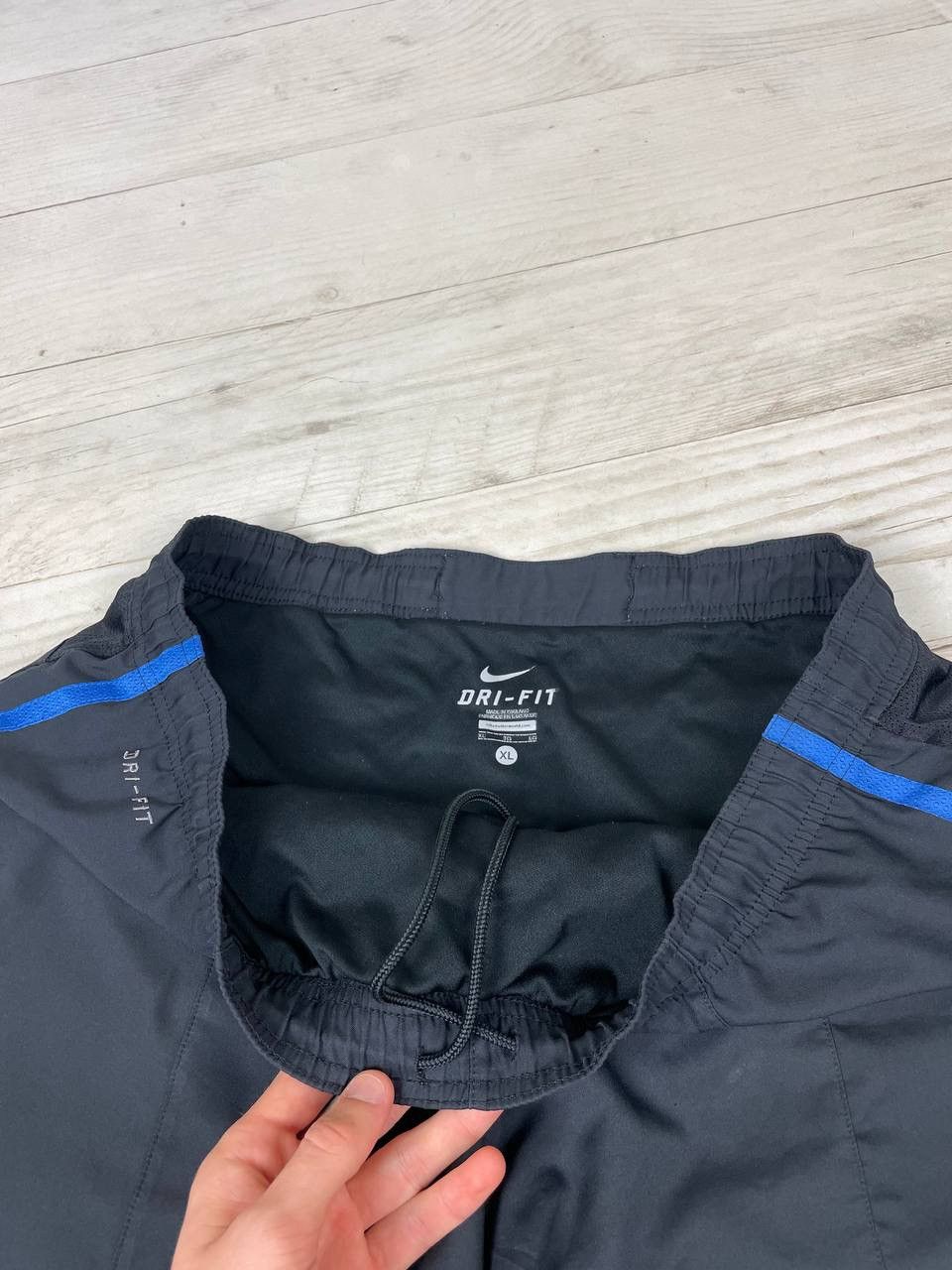 Nike Nike Inter Milan 2011 2012 Home Shorts Ranocchia #23 Size US 36 / EU 52 - 9 Thumbnail