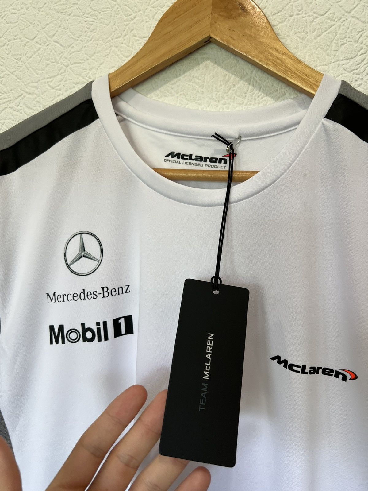 Mercedes-Benz Mercedes Benz McLaren White T Shirt Jersey Tee NWT Size US M / EU 48-50 / 2 - 3 Thumbnail