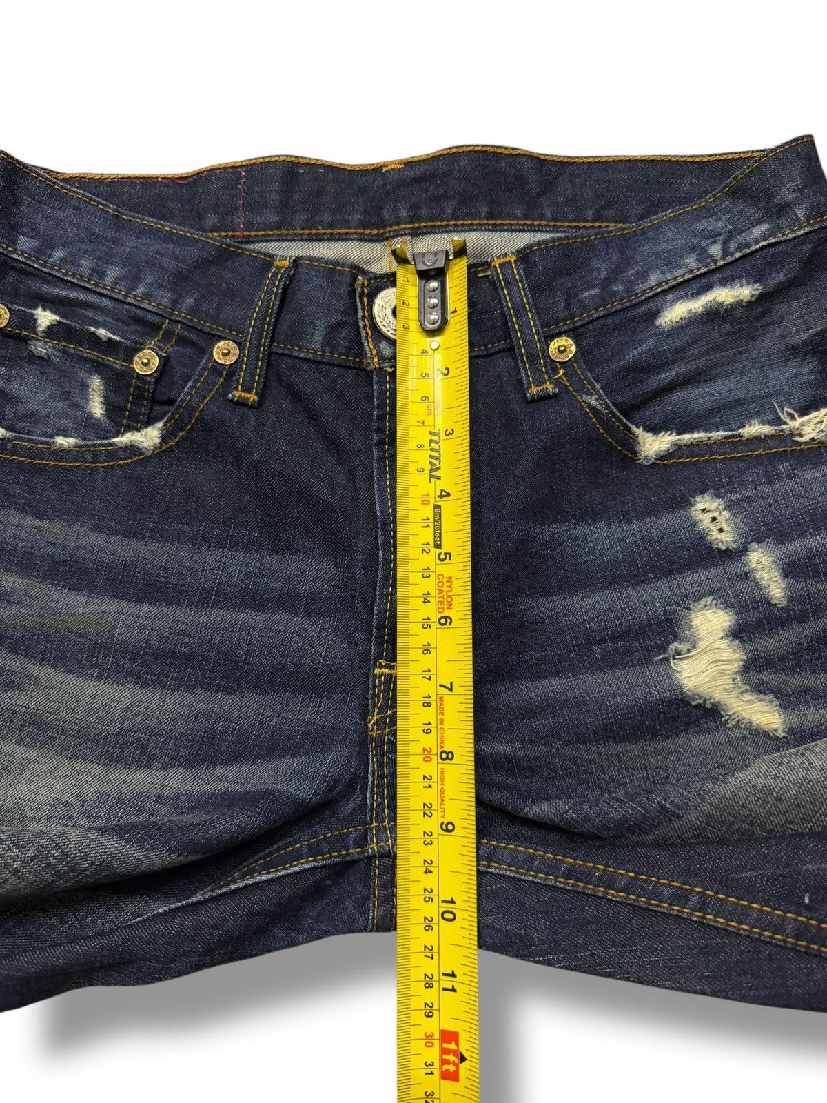 Levi's Vintage Levi’s 502 Denim Jeans | Whisker Wash Distressed W30 Size US 30 / EU 46 - 16 Thumbnail