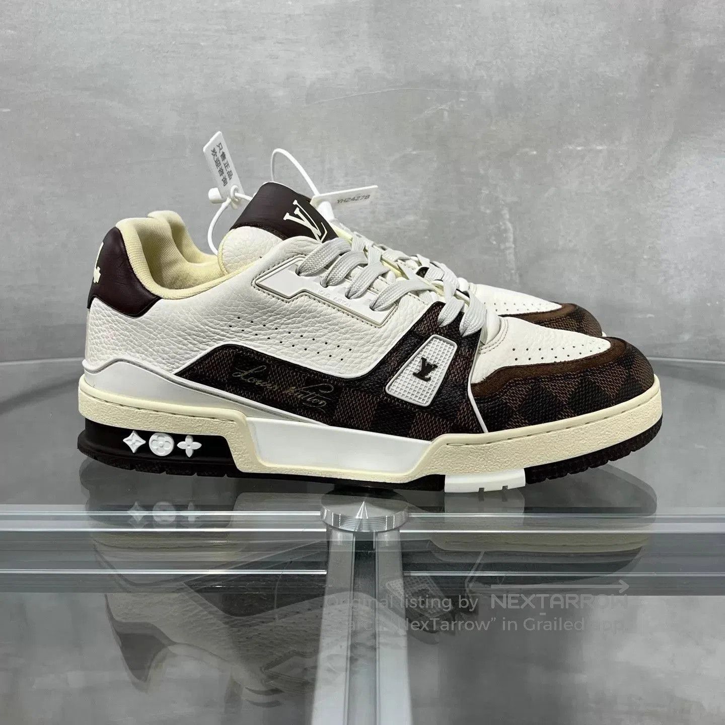 Louis Vuitton Brown Low-Top Sneakers with Checkered Design. Size US 7 / EU 40 - 4 Thumbnail
