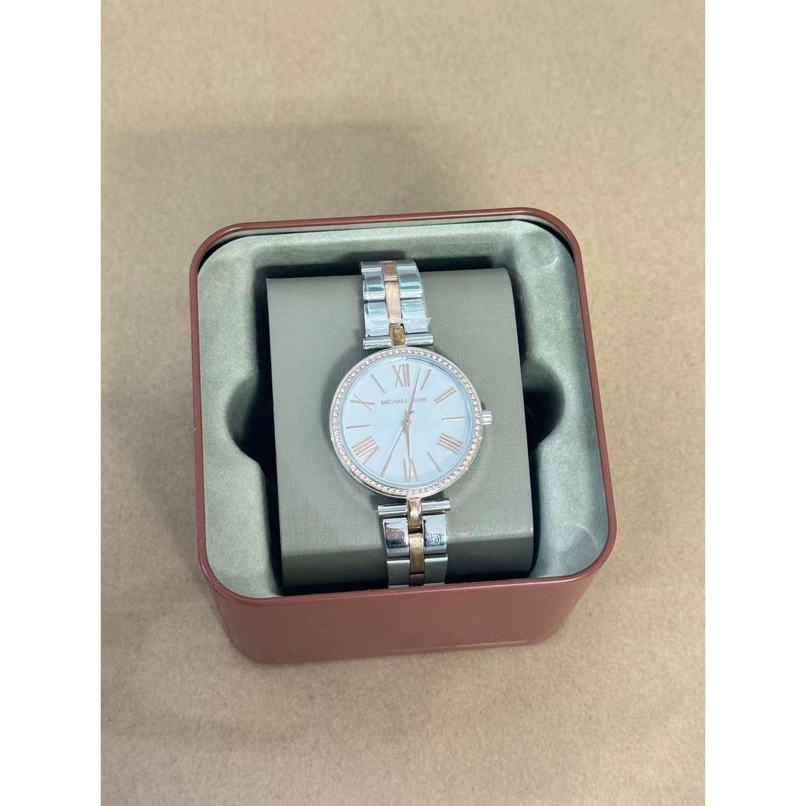 Michael Kors Michael Kors Maci MK3969 Women's Silver–Gold Tone Watch Size 34 - 1 Thumbnail