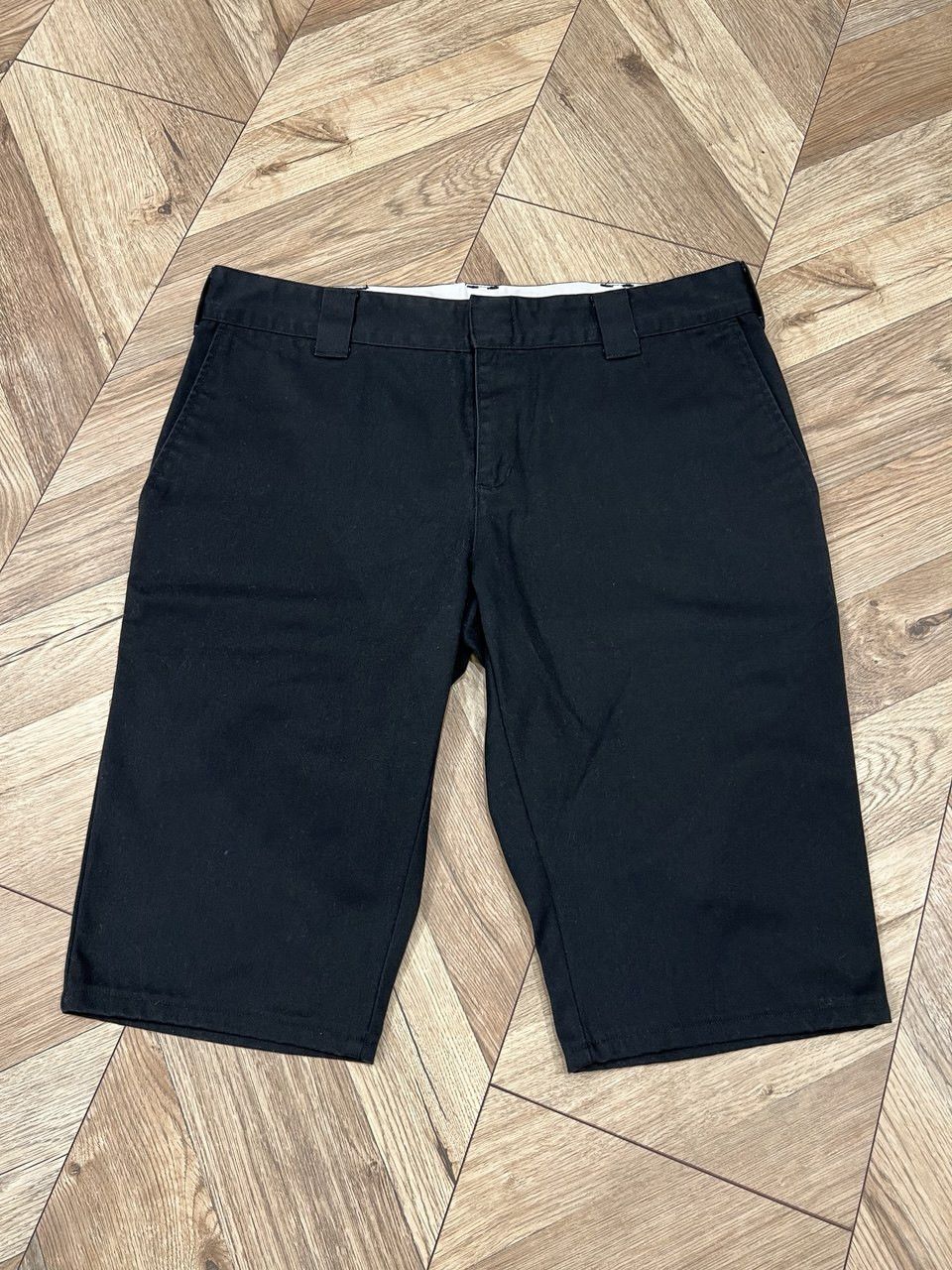 Dickies Dickies Slim Fit black shorts w34 l30 Size US 34 / EU 50 - 1 Thumbnail