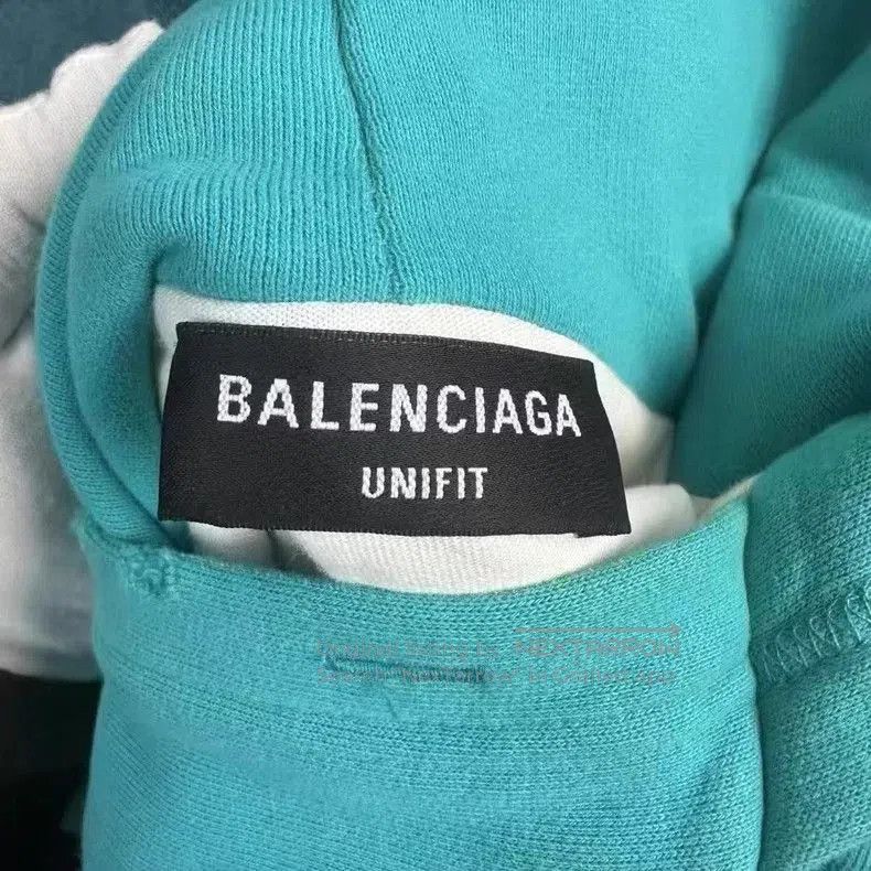 Balenciaga Balenciaga Logo Distressed Hoodie. Size US S / EU 44-46 / 1 - 3 Thumbnail
