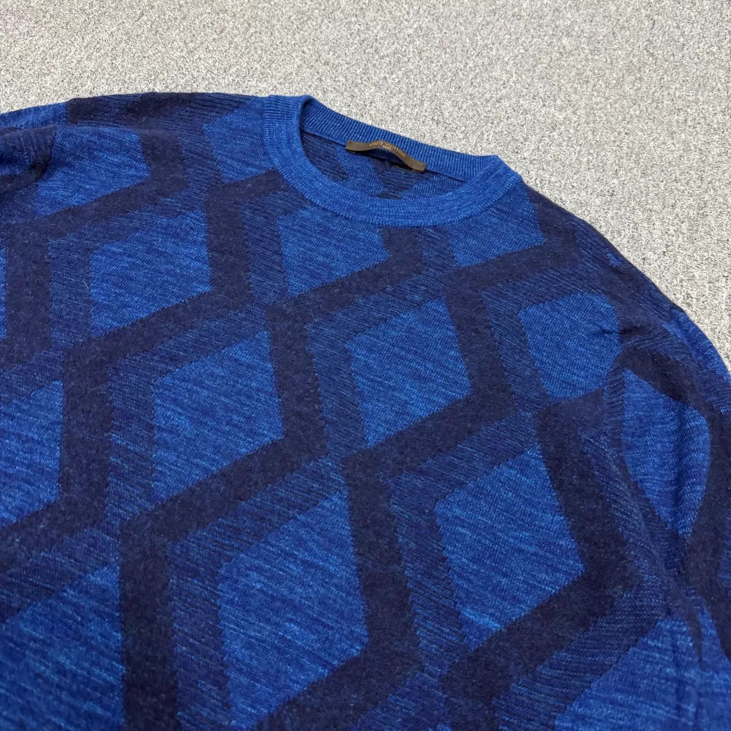Louis Vuitton LV blue wool check long sleeve XL 99 new Size XL / US 12-14 / IT 48-50 - 3 Thumbnail