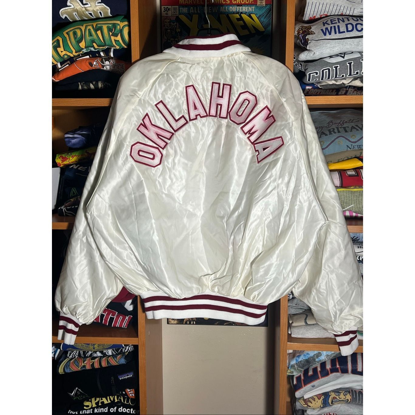 Delong Vintage 80s Oklahoma Sooners University Satin Bomber Jacket Size US XL / EU 56 / 4 - 3 Thumbnail