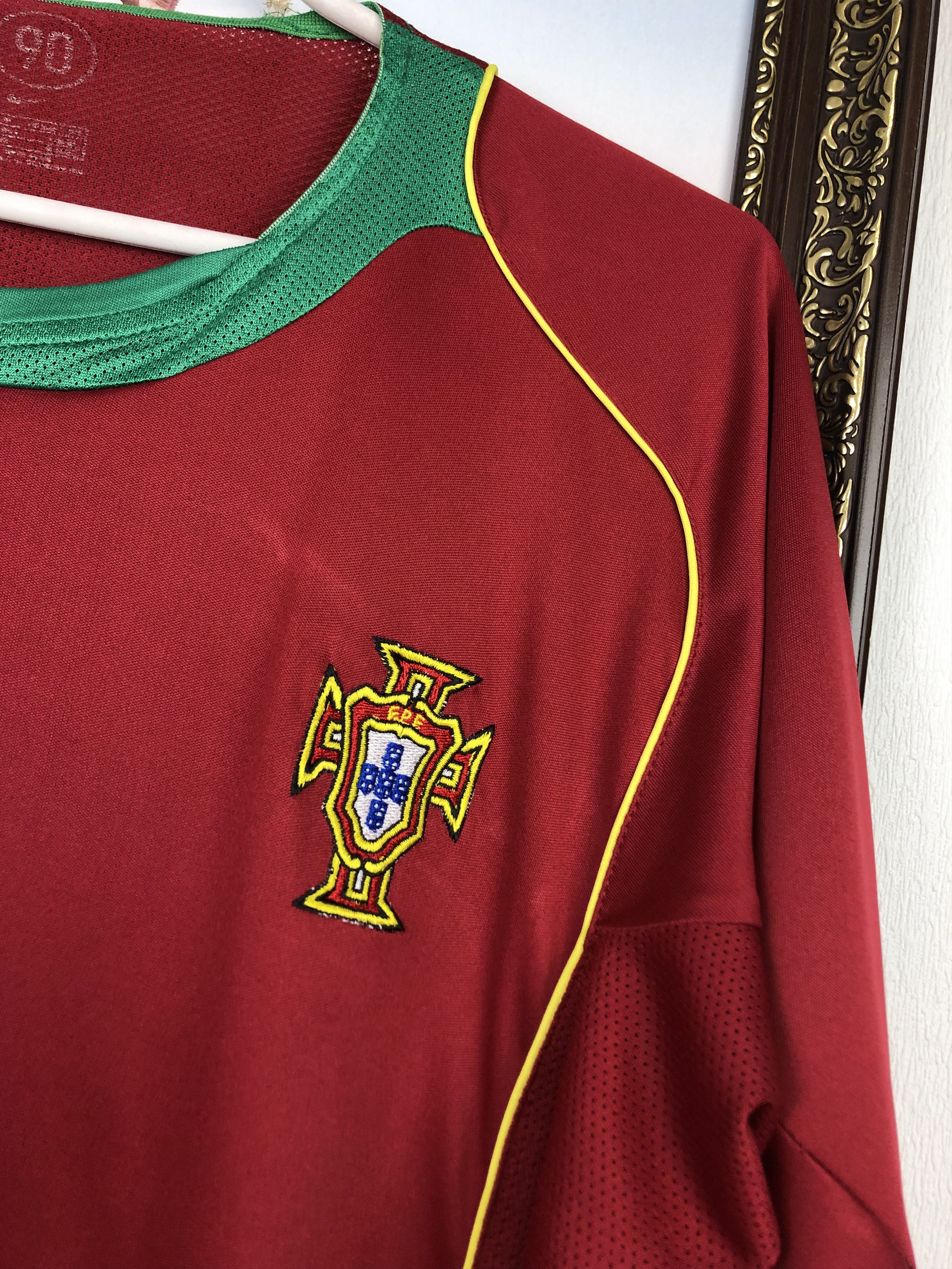 Other Portugal football shirt 2006 Soccer Jersey Mens National Size US L / EU 52-54 / 3 - 3 Thumbnail