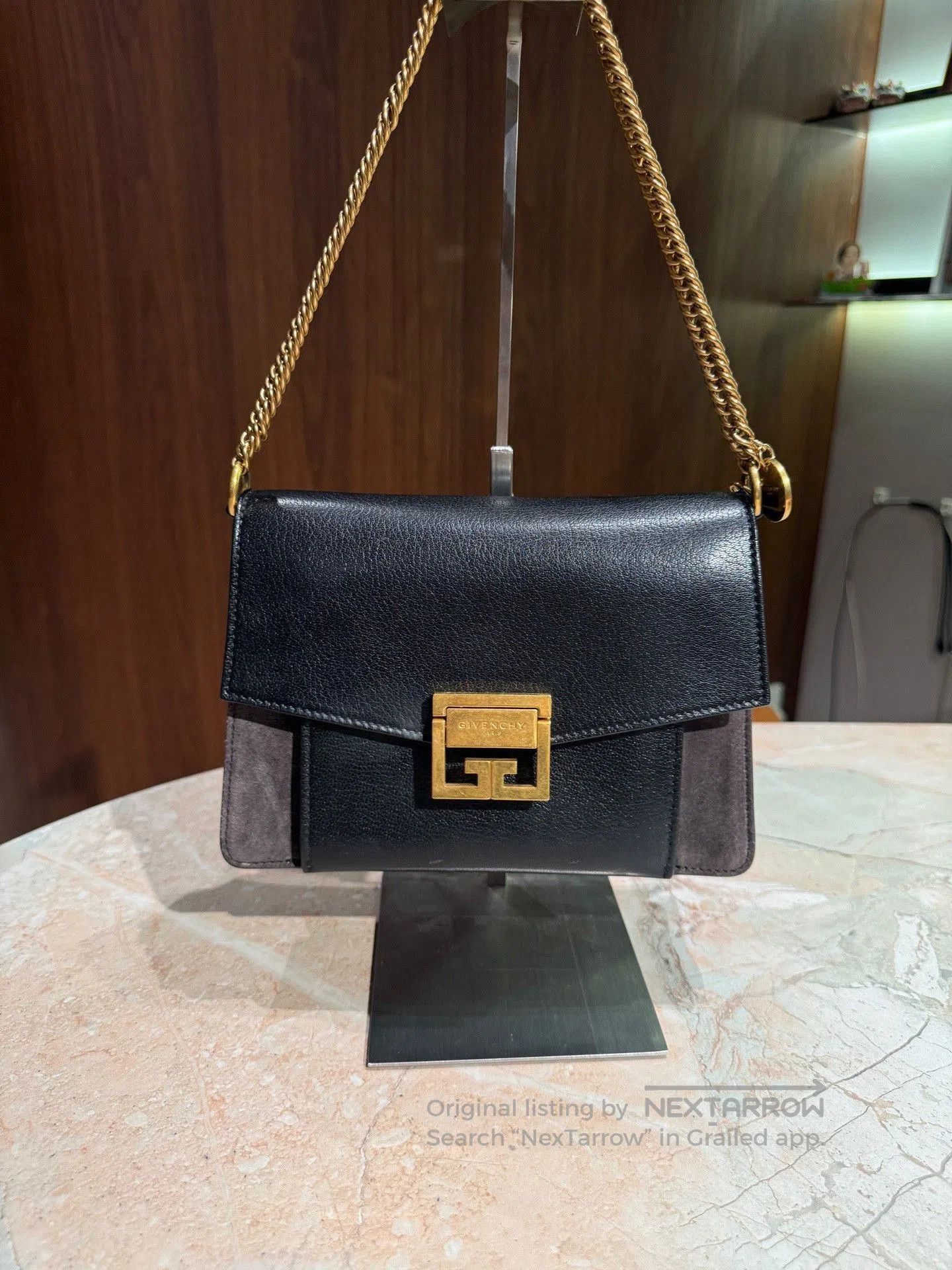 Givenchy Givenchy GV3 Small Sheepskin Crossbody Bag. Size ONE SIZE - 2 Thumbnail