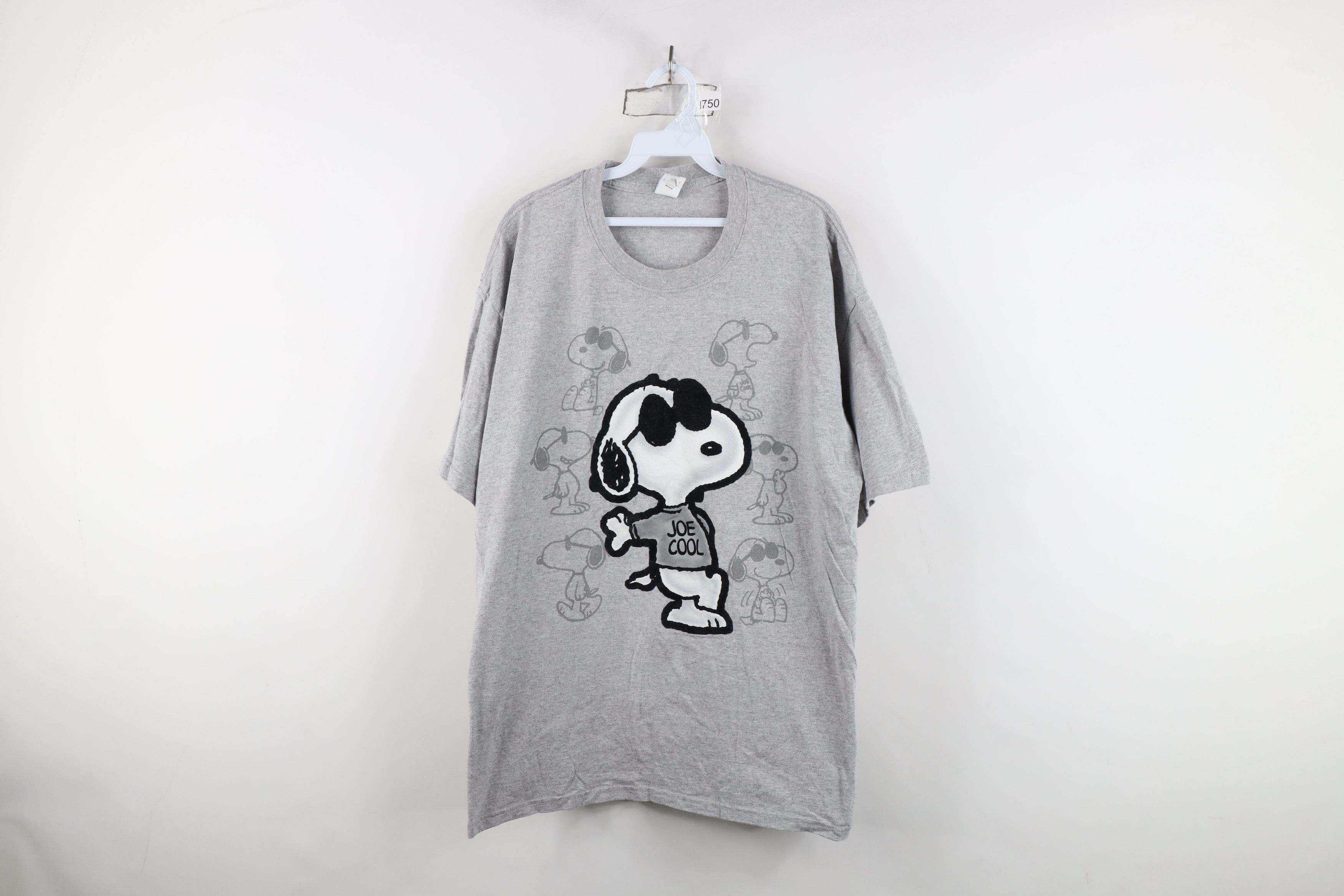 Vintage Vintage 90s Y2K Peanuts Charlie Brown Joe Cool T-Shirt Gray Size US XL / EU 56 / 4 - 1 Thumbnail