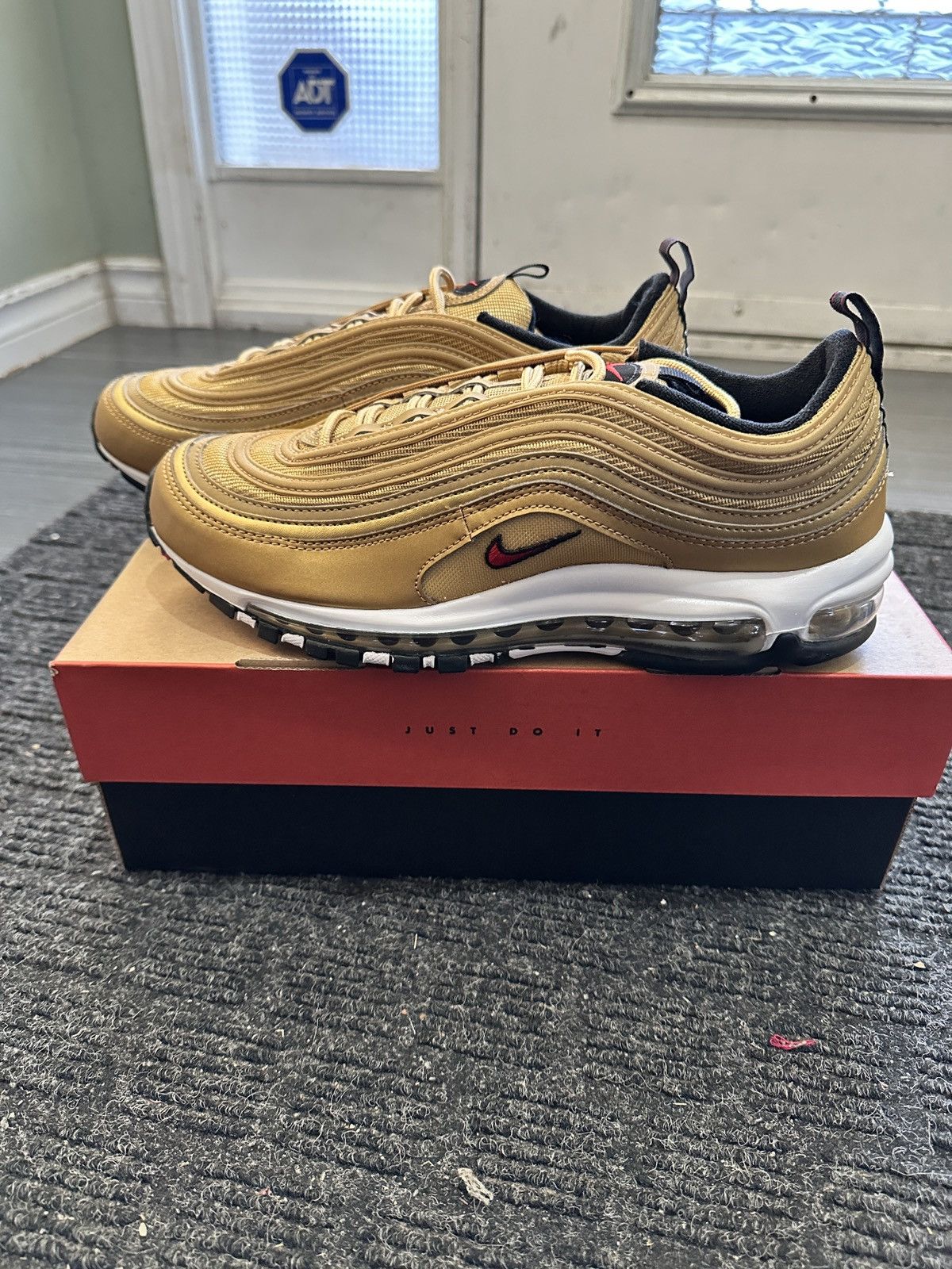 Nike Nike Air Max 97 OG Size US 10 / EU 43 - 5 Thumbnail