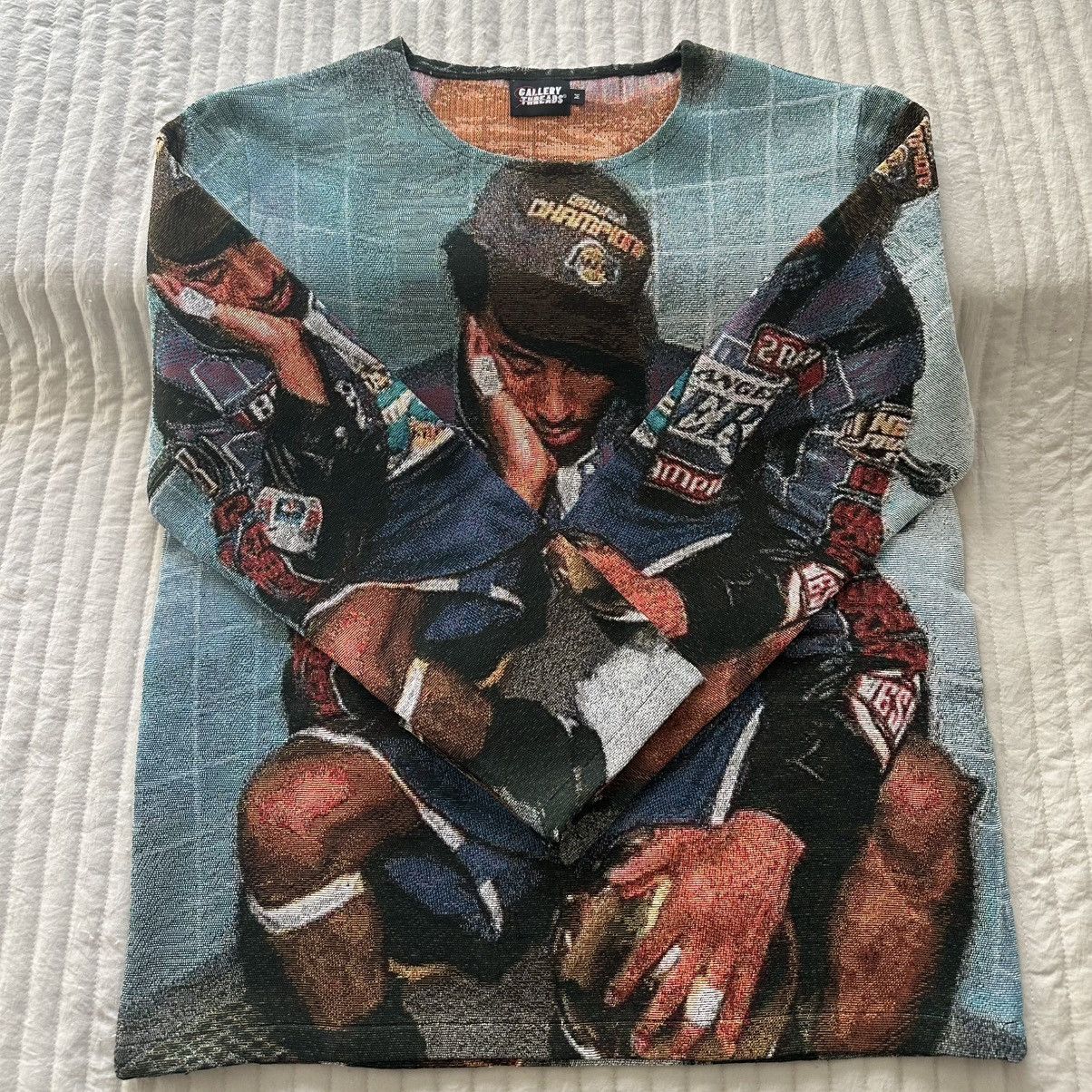 Other Gallery Threads 2001 Kobe Bryant TROPHY WOVEN SWEATER Size US M / EU 48-50 / 2 - 3 Thumbnail
