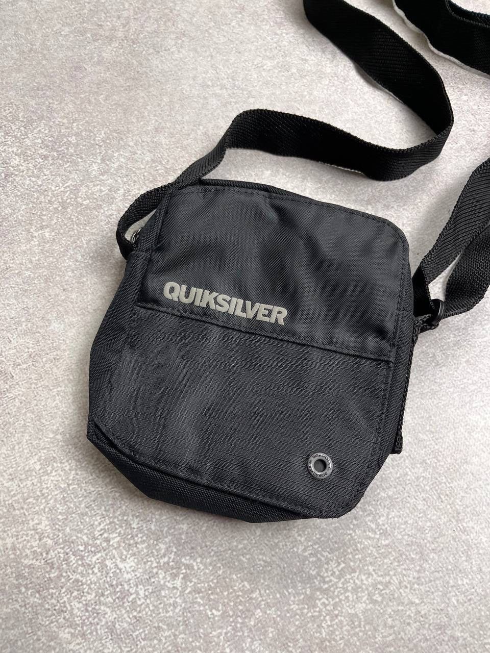 Quiksilver VINTAGE QUICKSILVER CROSS BODY NYLON BAG RARE Size ONE SIZE - 4 Thumbnail