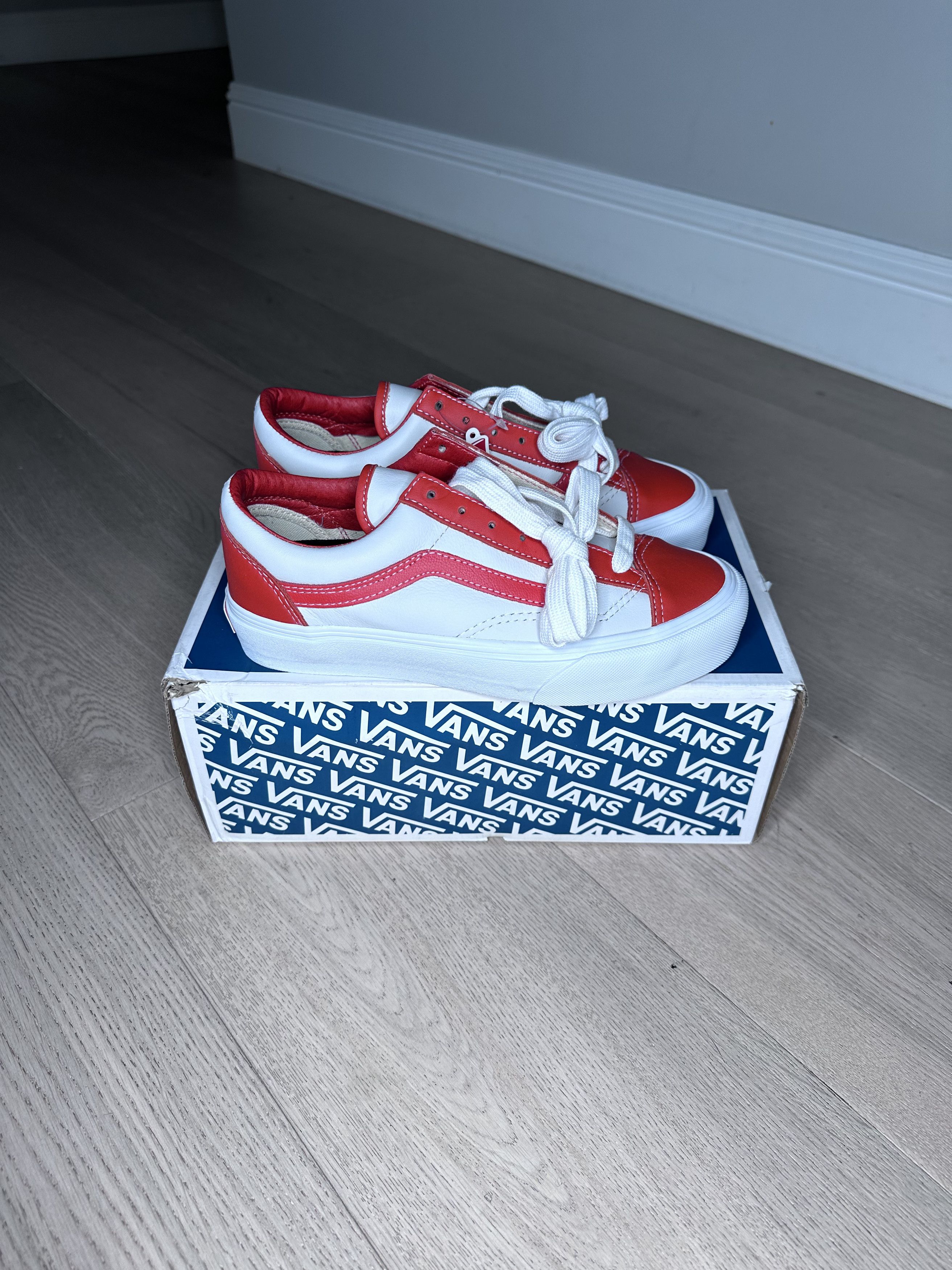 Vans Style 36 VLT LX Size US 7 / IT 37 - 4 Thumbnail