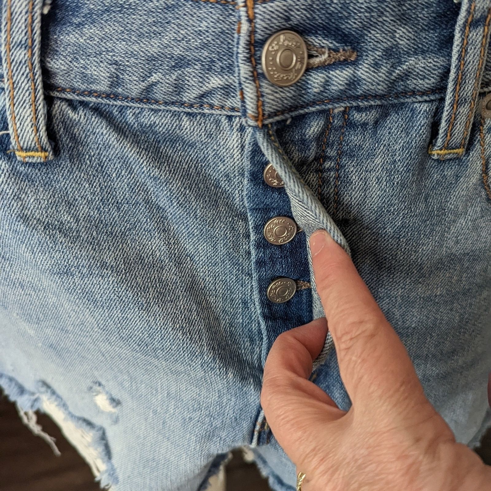 Free People Free People Denim Distressed Cut Off Shorts 31 Size 31" - 3 Thumbnail